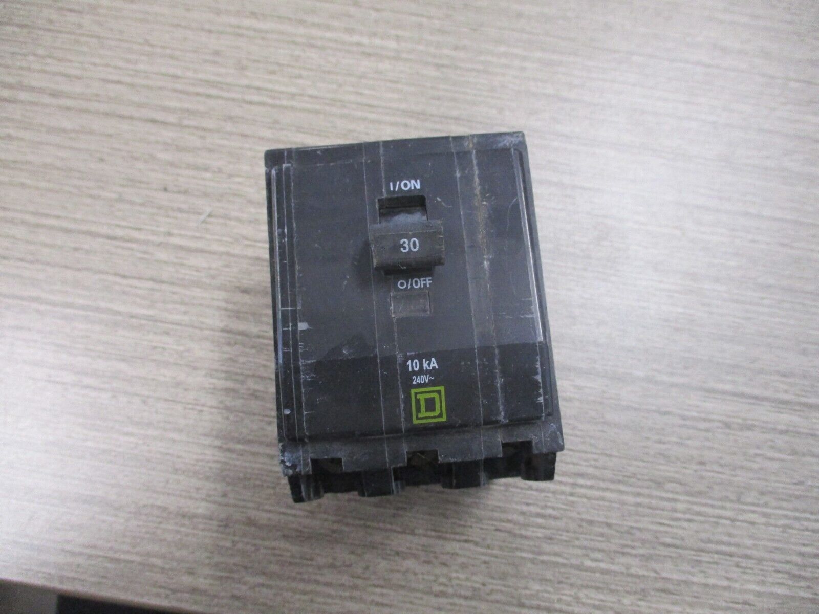 Square D Clip-On Circuit Breaker QO330 30A 240V 3P Used