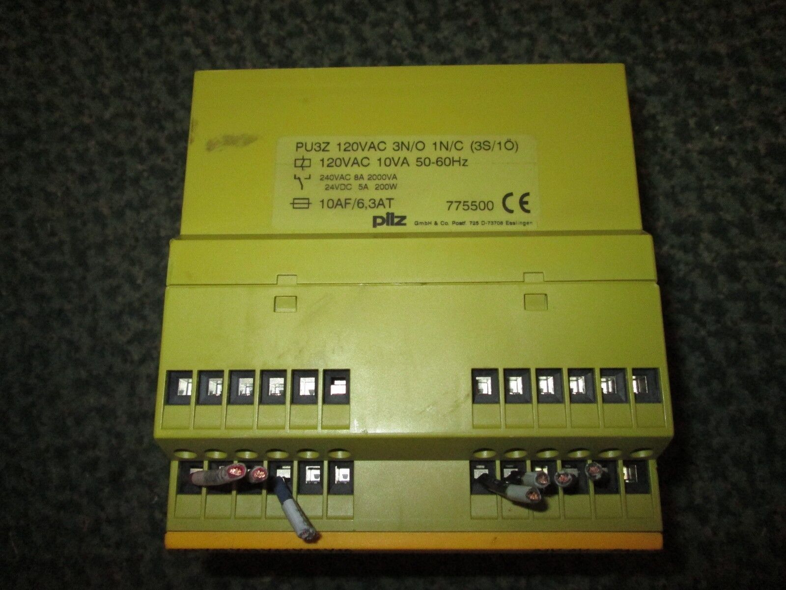 Pilz Safety Relay PU3Z 120VAC 3 N/O 1 N/C Used