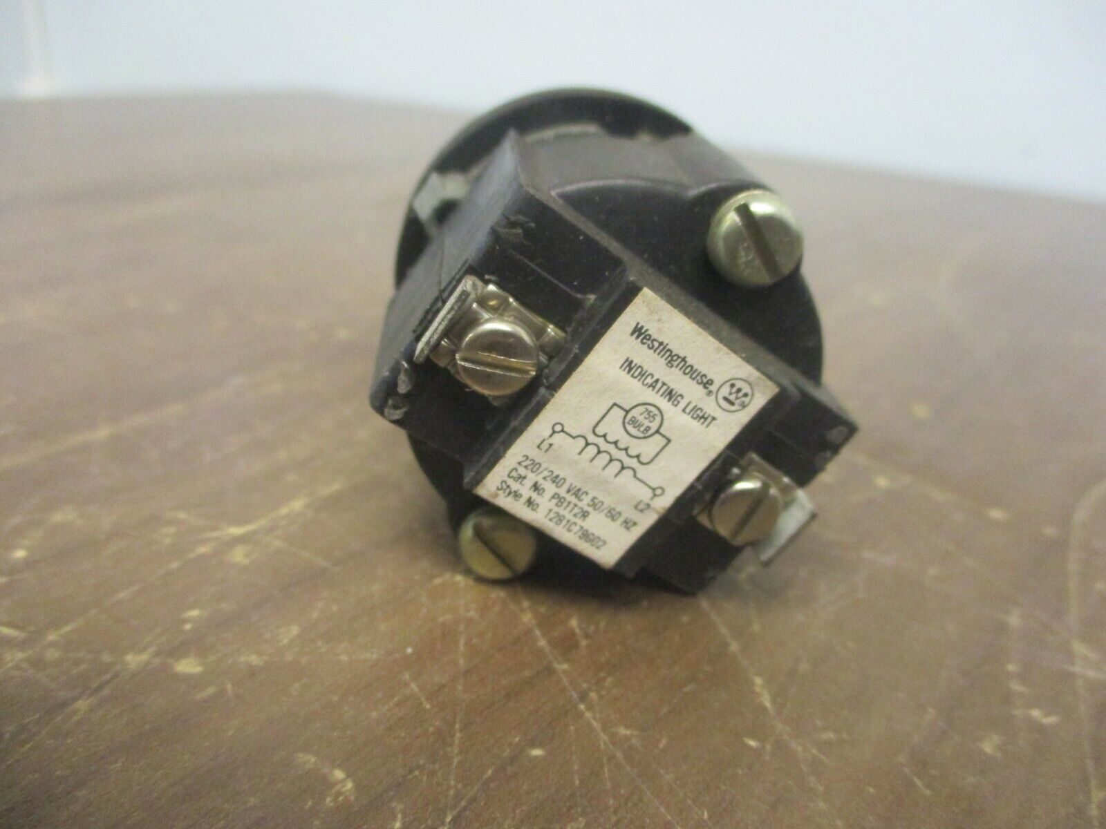 Westinghouse Indicating Light PB1T2R 220/240V 50/60Hz Red Used