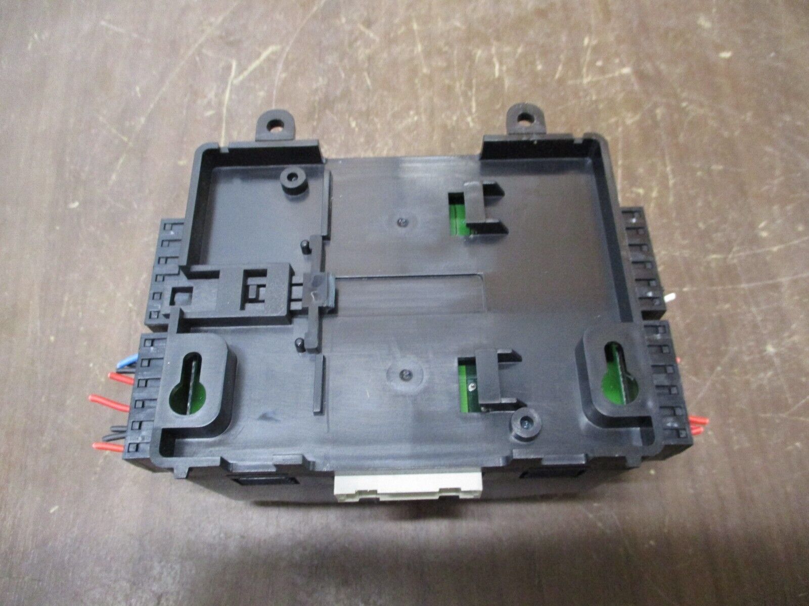 Staefa Control System Talon I/O Module 588-672 Used