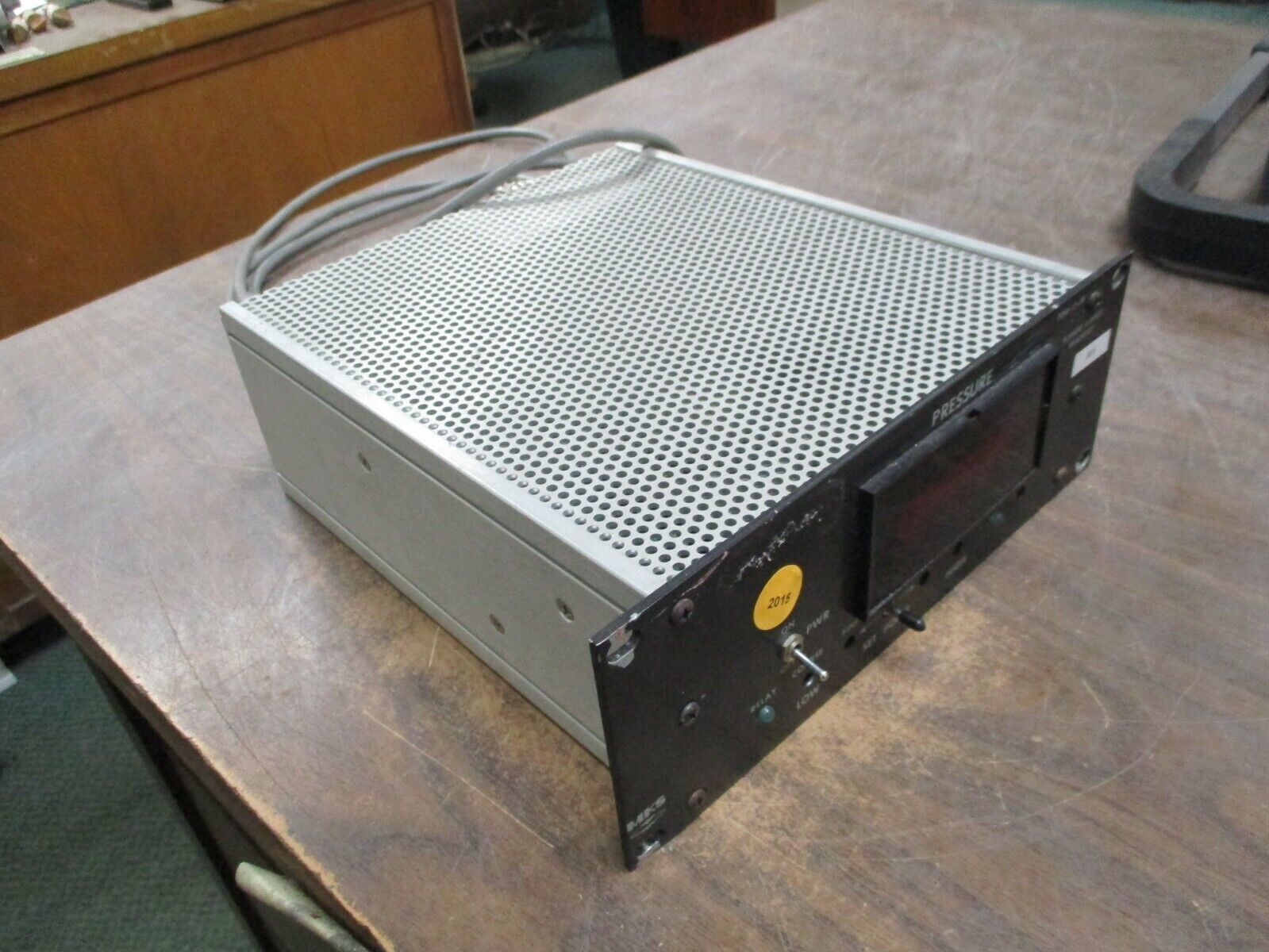 MKS Pressure Digital Readout PDR-C-1B Used