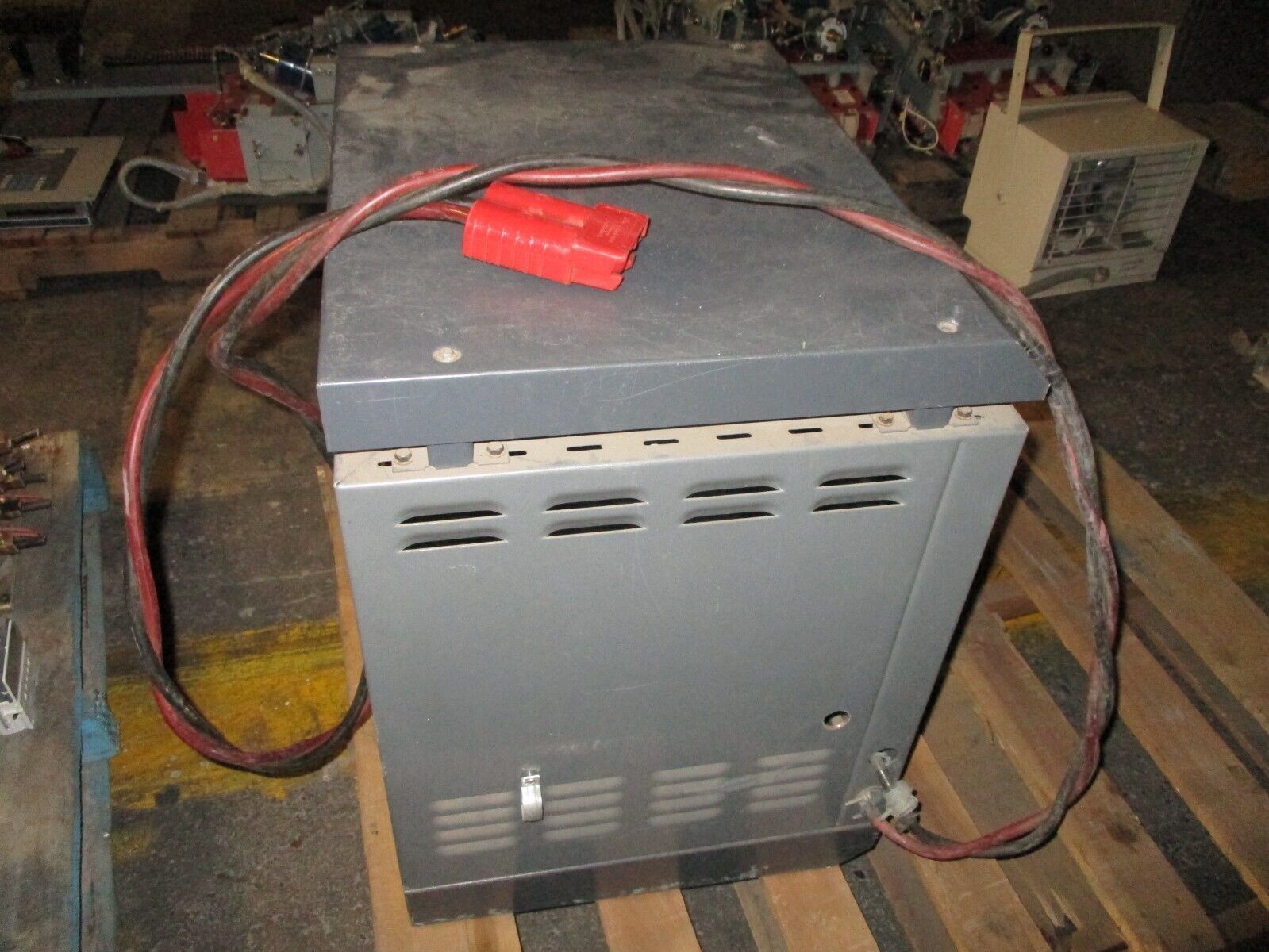 GNB SCR Charger 100 Intelligent Power System SCR100-12-475T1 475AH Used