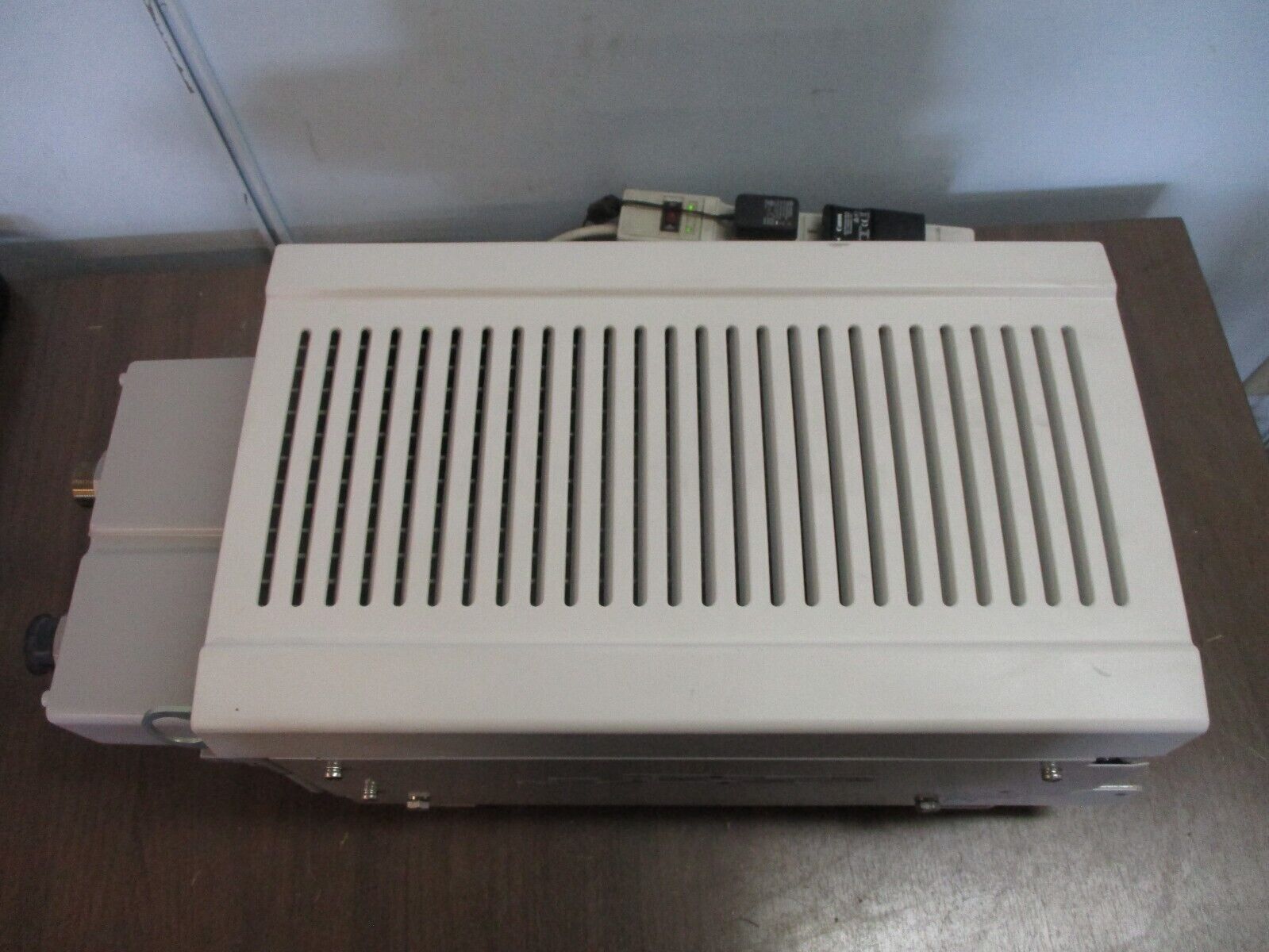 Alcatel-Lucent DC Power Supply 409047529 V3.1 Rev. 00 48VDC 6.9A Used
