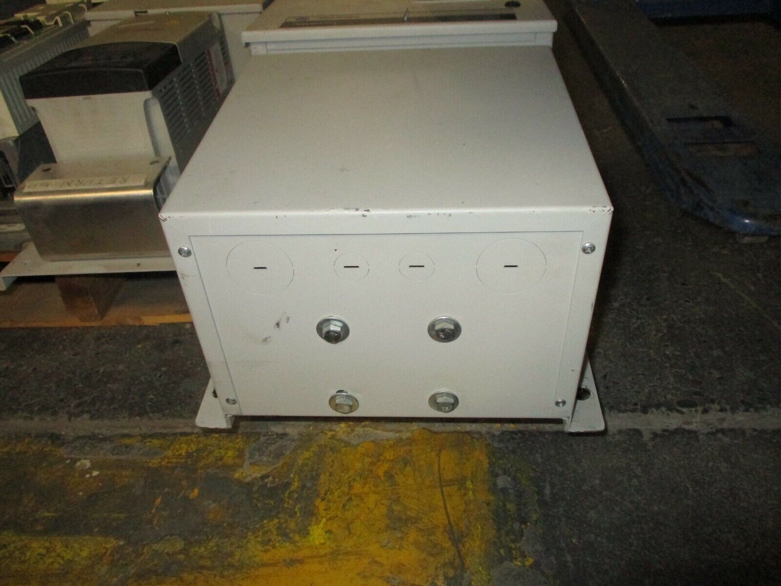Allen-Bradley PowerFlex 400 AC Drive w/ Bypass & Line Reactor 25HP 3Ph Used