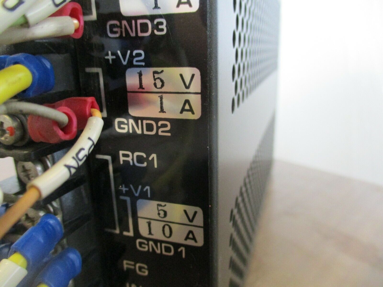 Nipron Power Supply PSA-7-A Input: 85-132VAC 110-165VDC Output: 15/5VDC Used