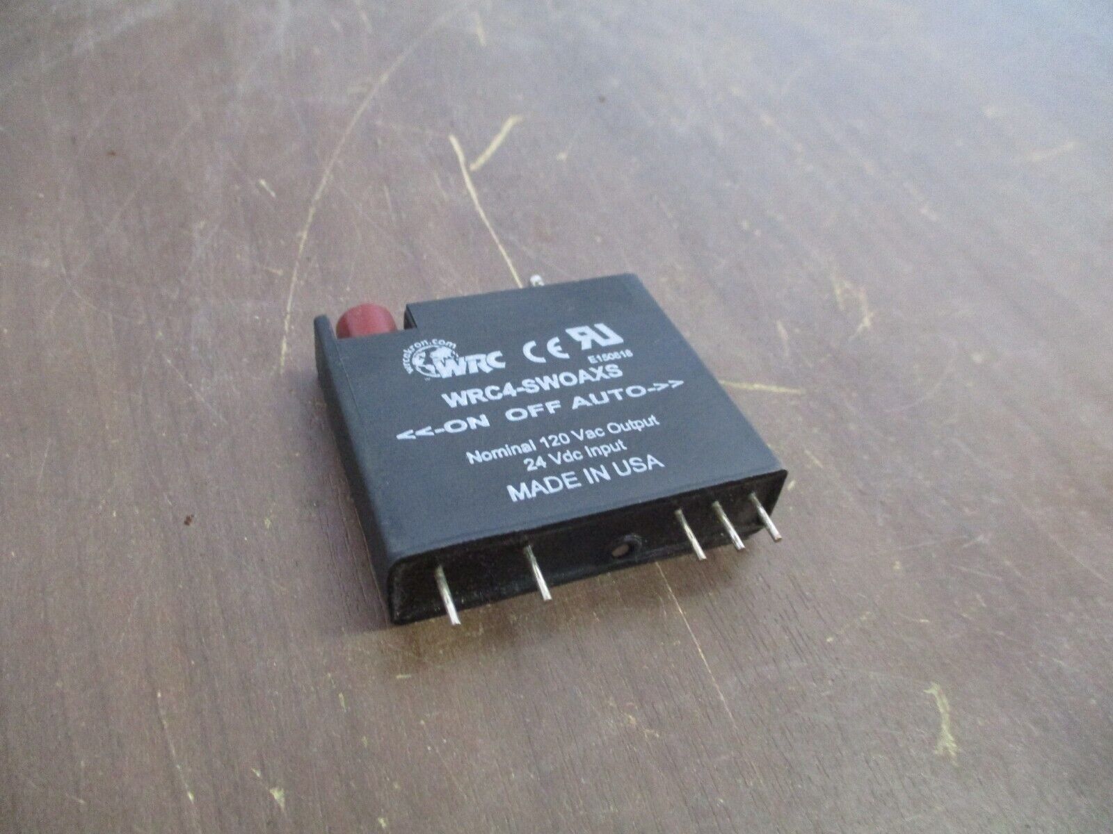 WRC Output Module WRC4-SWOAXS 120VAC Output 24VDC Input Used