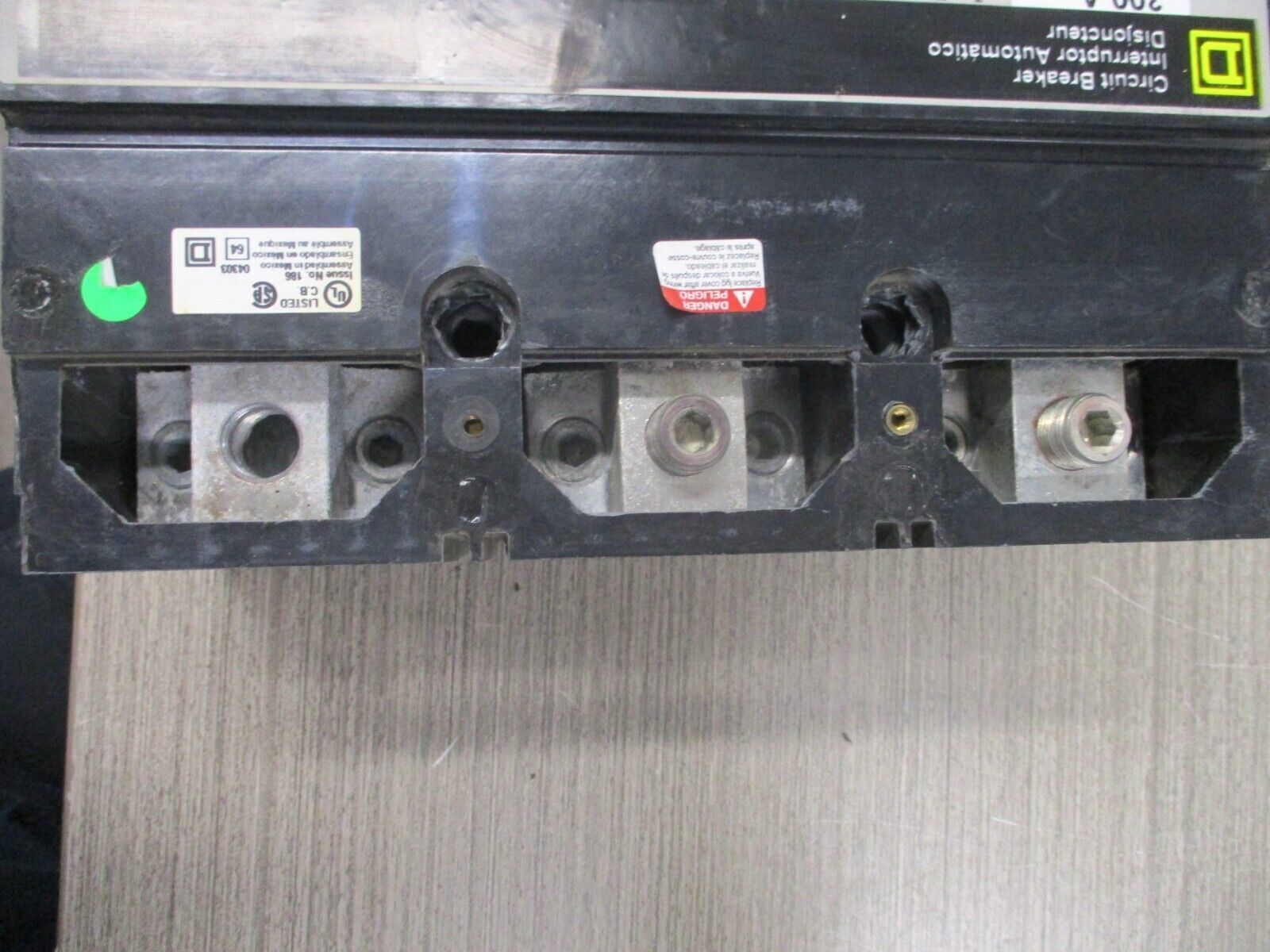 Square D Circuit Breaker 519568P14 300A 600V 3P Used
