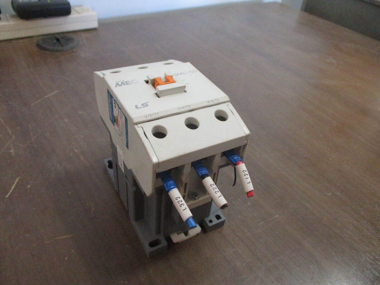 LS MEC Contactor GMC-50 220V Coil w/ Aux Contact Used