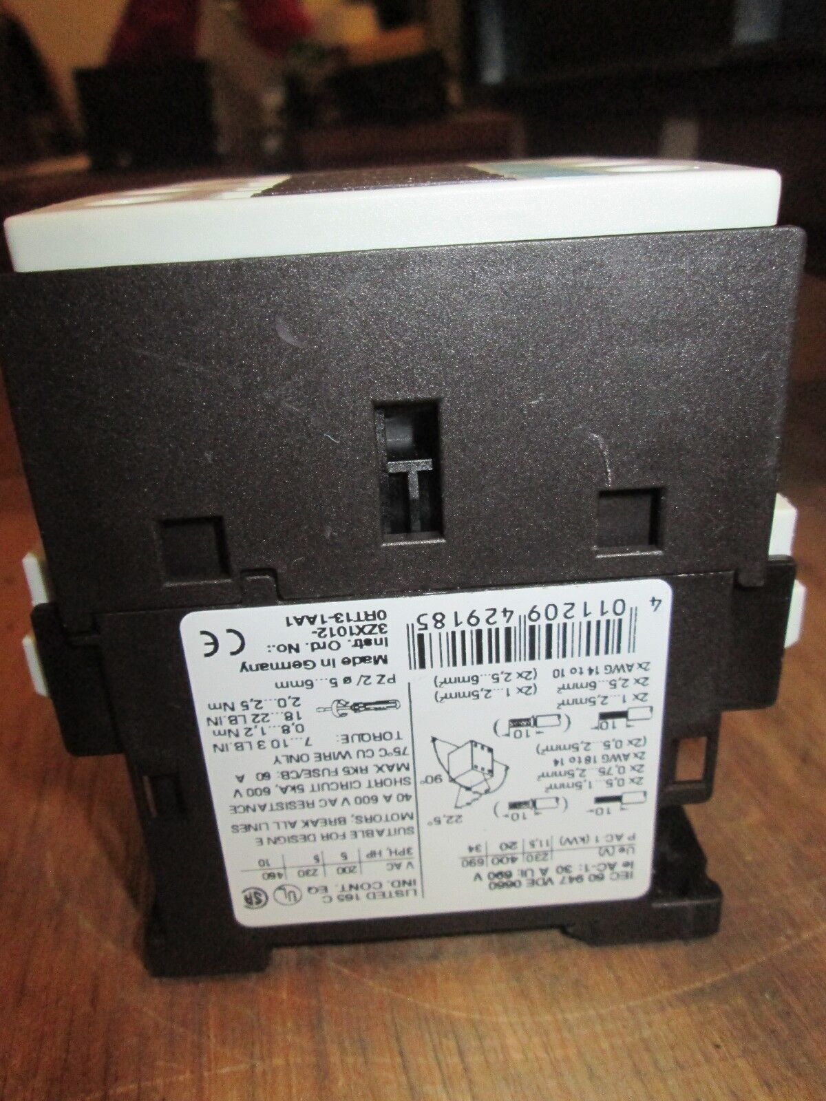 Siemens Sirius 3R Contactor 3RT1325-1A..0 30A 690V 120V Coil Used