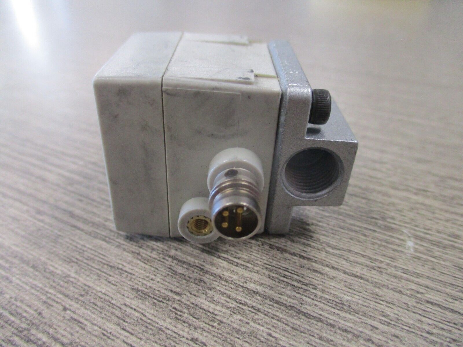 Parker Convum Pressure Sensor MPS-P3N-PC 10.8-30 VDC Used