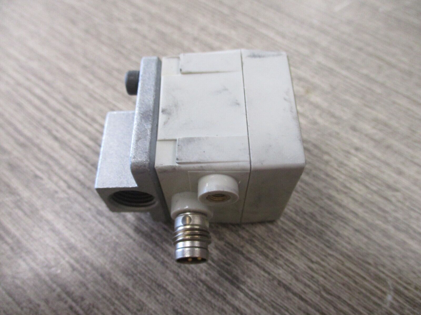 Parker Convum Pressure Sensor MPS-P3N-PC 10.8-30 VDC Used