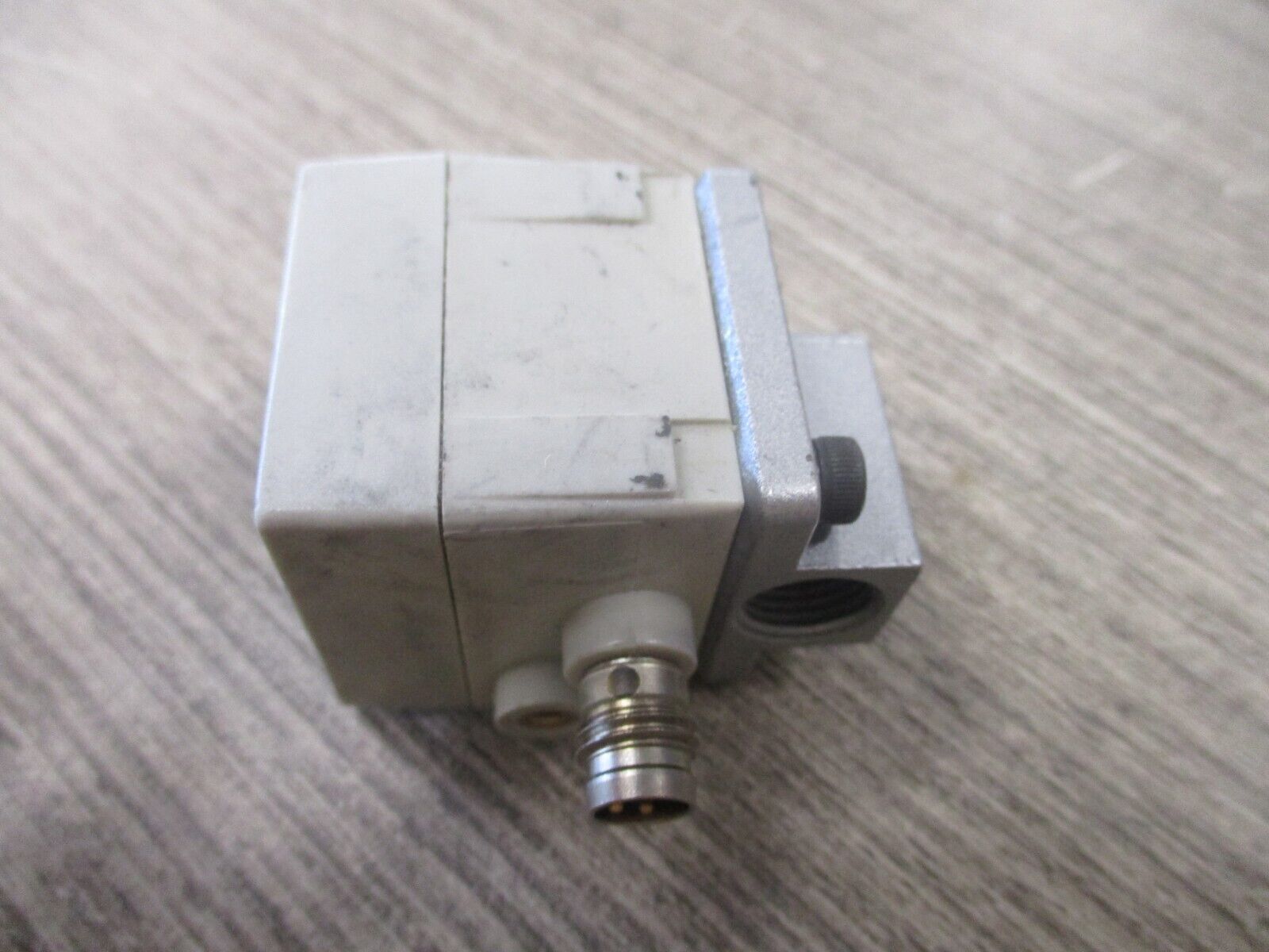 Parker Convum Pressure Sensor MPS-P3N-PC 10.8-30 VDC Used