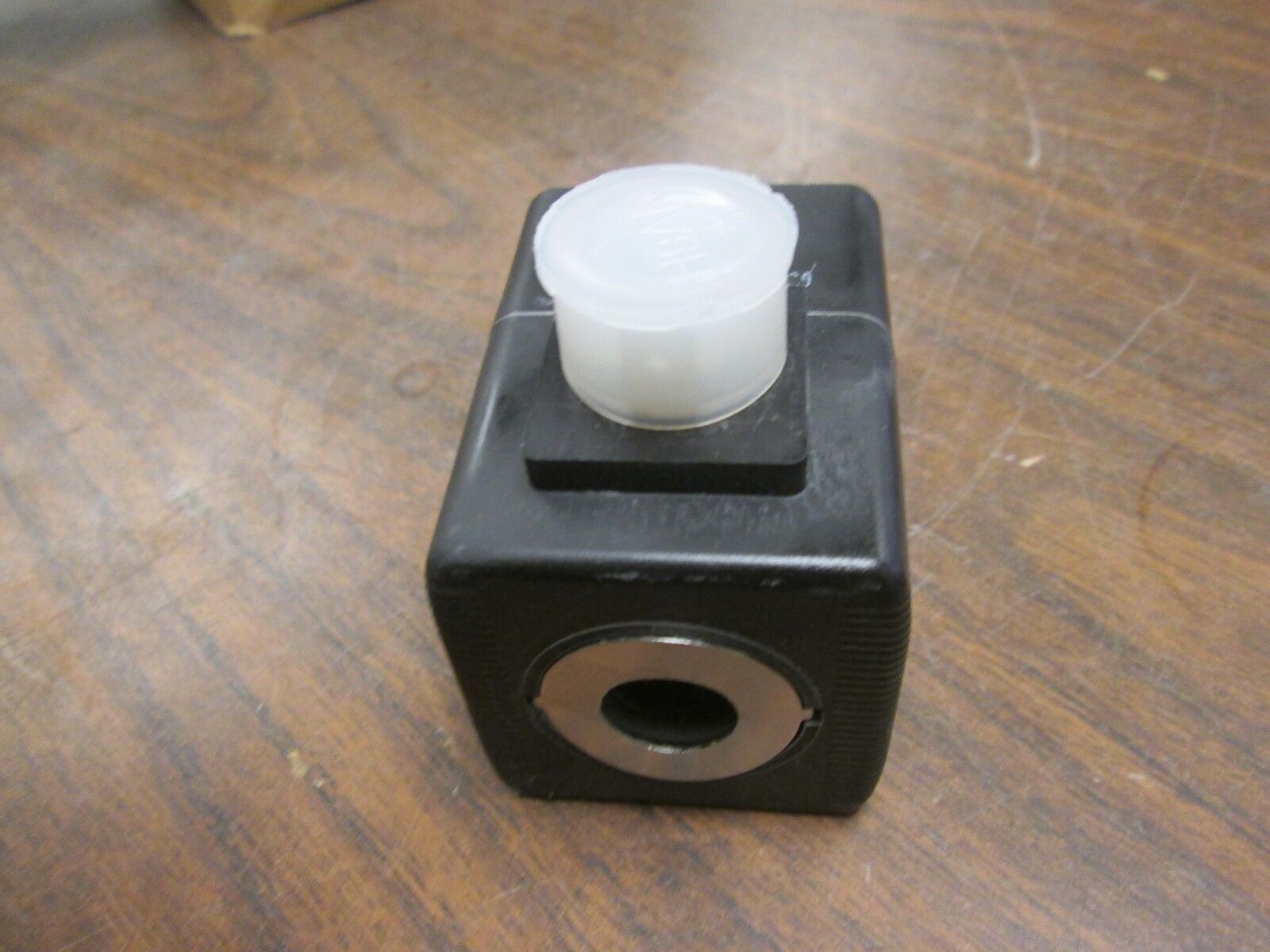 Burkert Solenoid Valve 135318 New Surplus