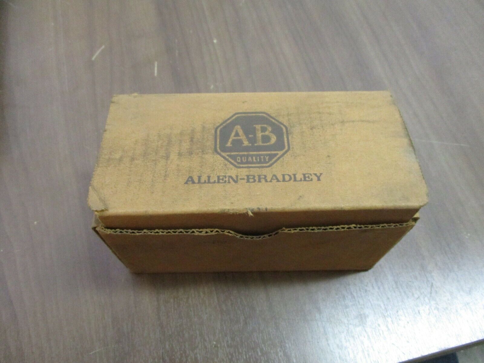 Allen-Bradley Fuse Block 1491-R126 Ser. A 30A 600V 3P New Surplus