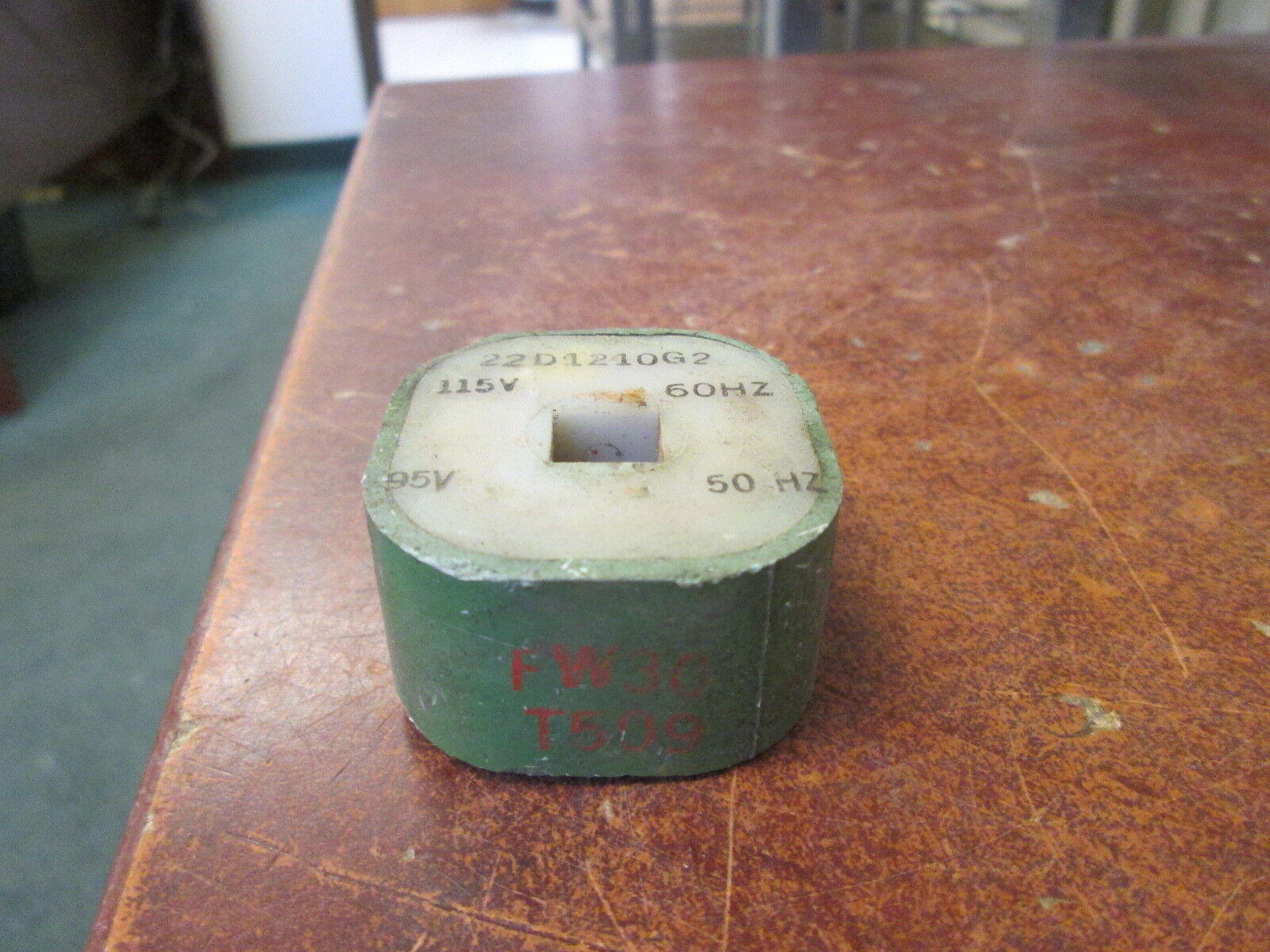 GE Magnetic Coil 22D1210G2 115V@60Hz 95V@50Hz Used