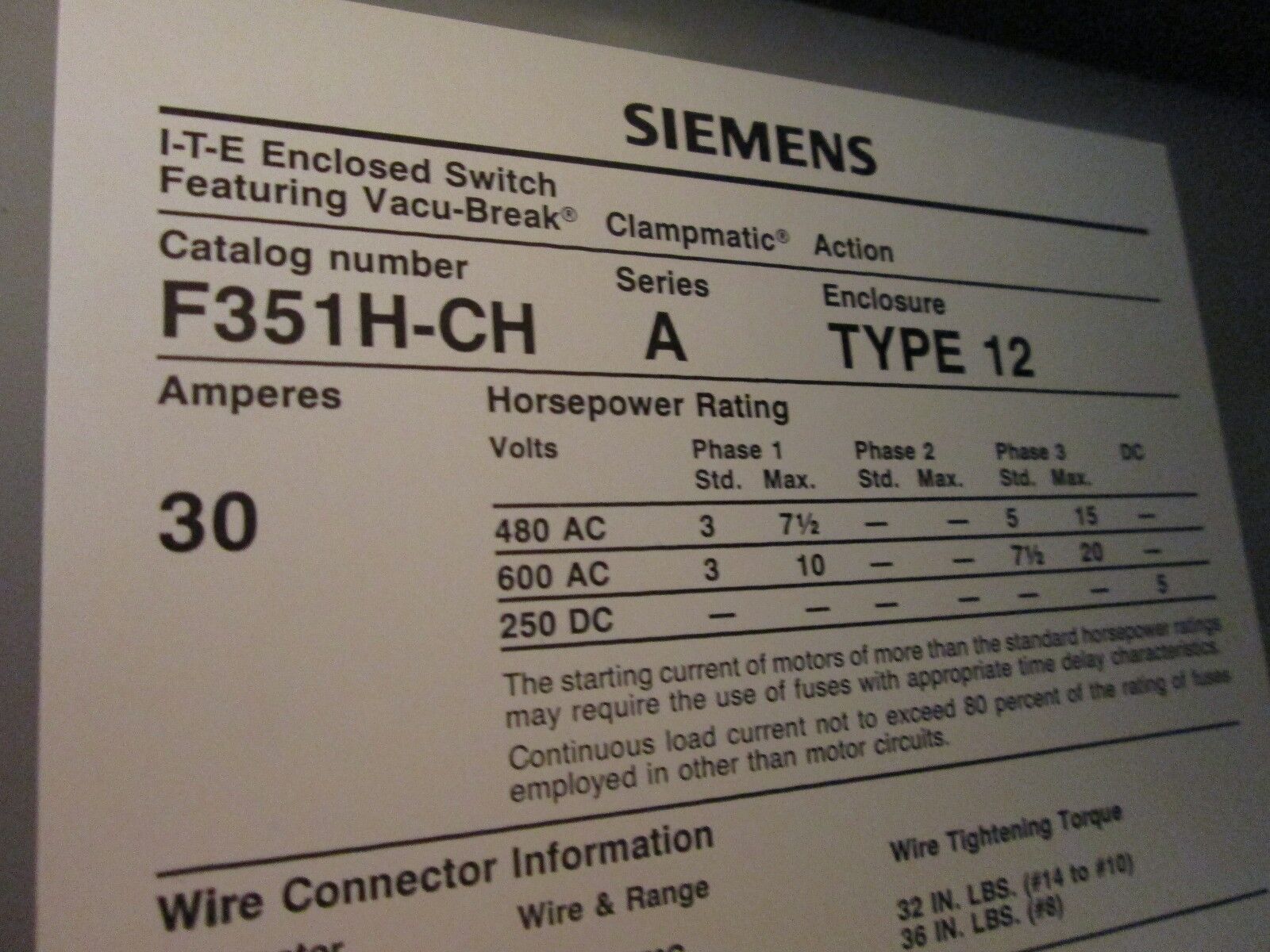 Siemens Fusible Safety Switch w/ Plug F351HCH 30A 3P 600V Nema 12 Enclosure New