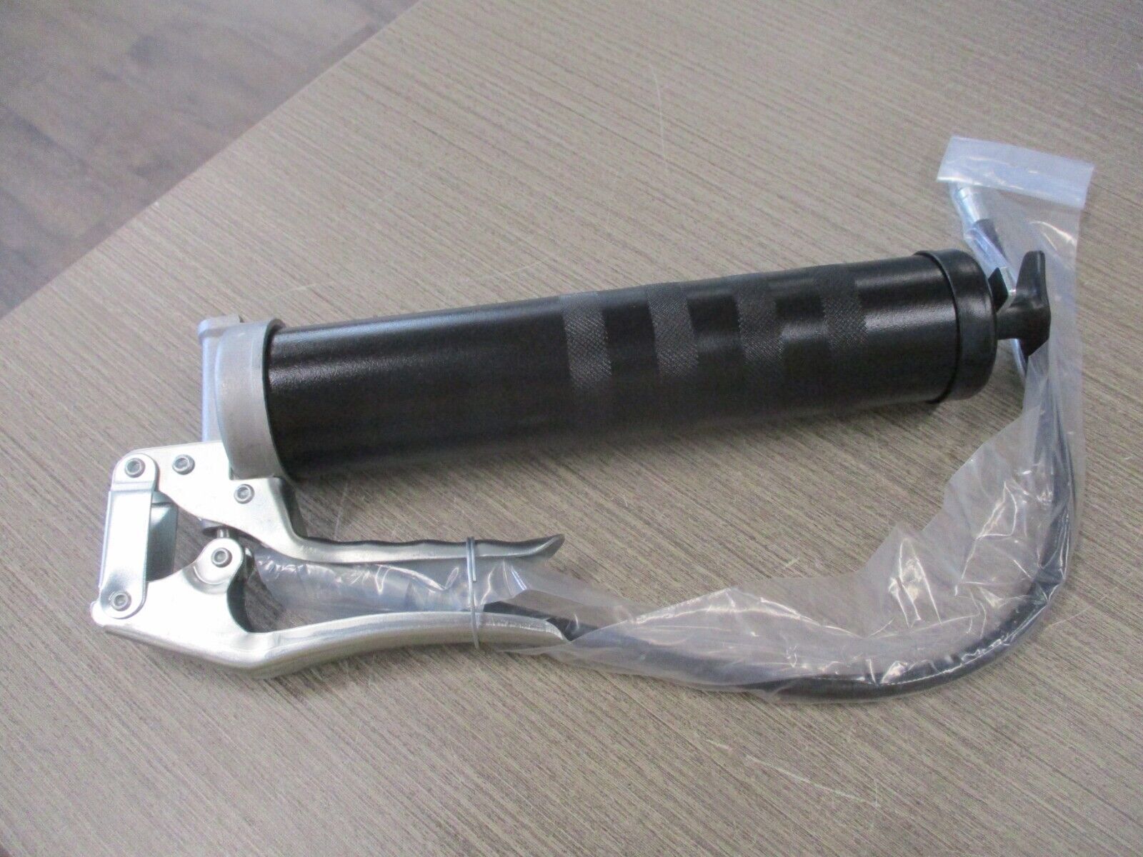 Lincoln Guardian Grease Gun G113 Heavy-Duty Pistol-Grip New Surplus