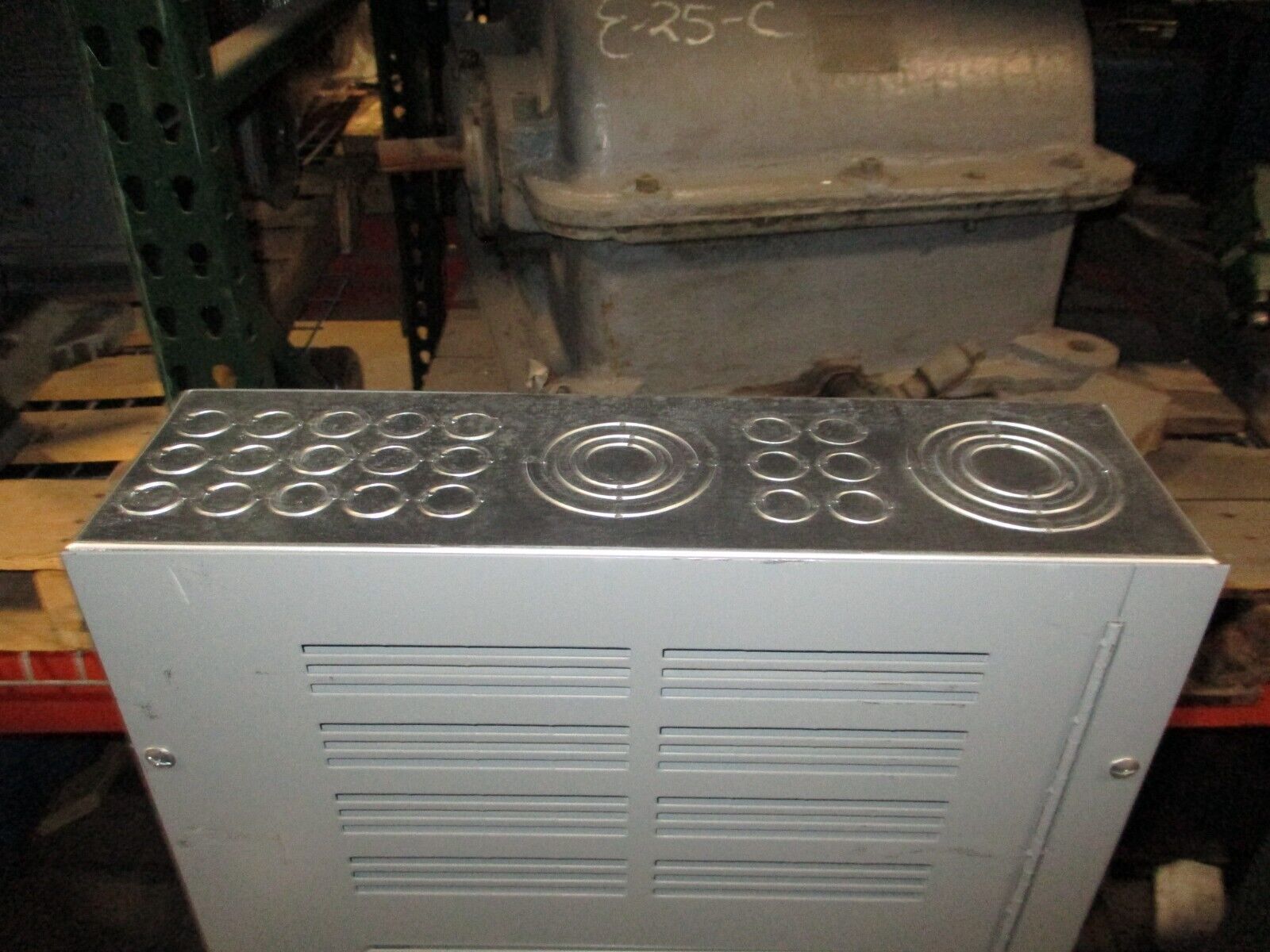 Square D Main Lug NQ Breaker Panel 12403707160030001 250A 208Y/120V 3Ph 4W