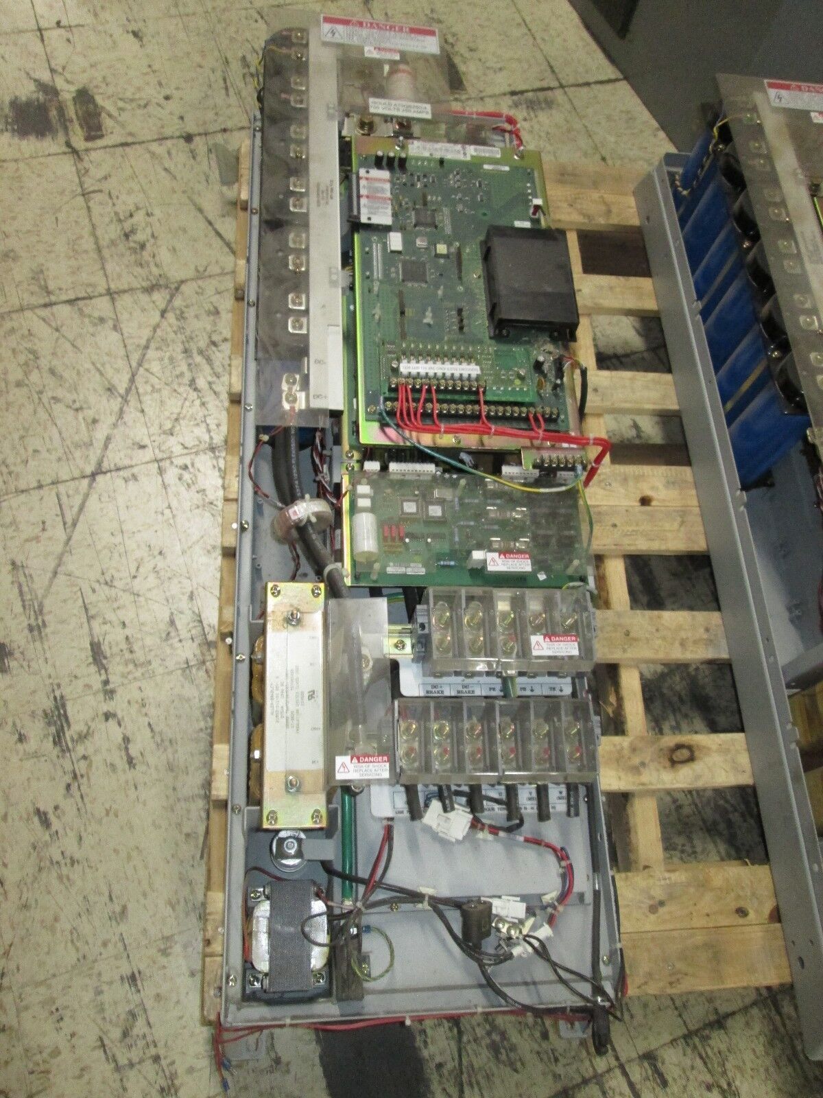 Allen-Bradley 1336 Plus AC Drive 1336F-B075-AN-EN 75HP w/ L6 Board Used