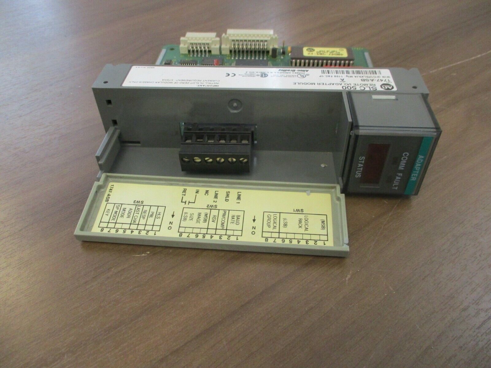 Allen-Bradley SLC 500 Analog Input Module 1747-ASB Ser. A Broken Terminal Cover