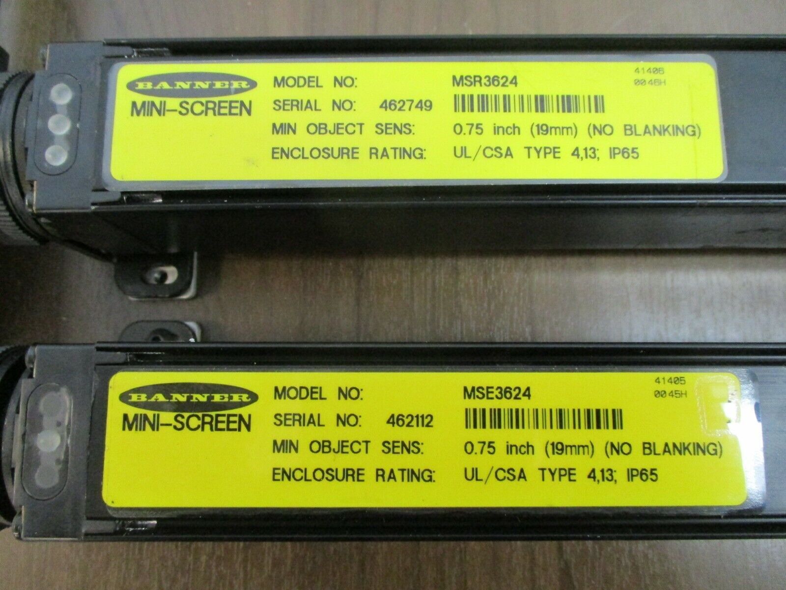 Banner Mini-Screen Light Curtain MSR3624 / MSE3624 Min Object Sens: 0.75" / 19mm