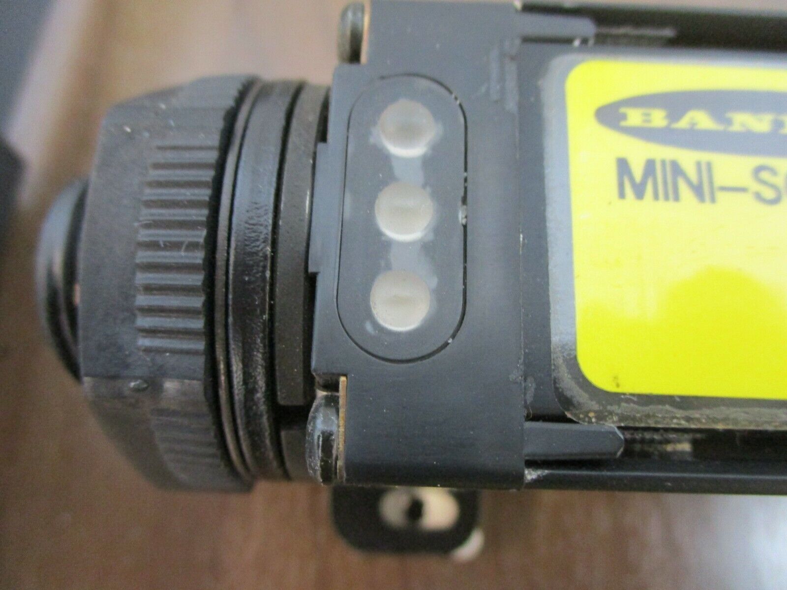 Banner Mini-Screen Light Curtain MSR3624 / MSE3624 Min Object Sens: 0.75" / 19mm