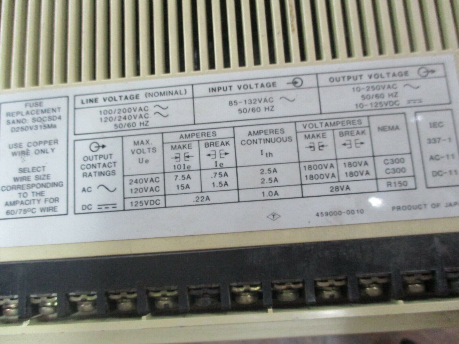 Allen-Bradley SLC 100 Processor Unit 1745-LP101 Ser. C FRN: 5 Used