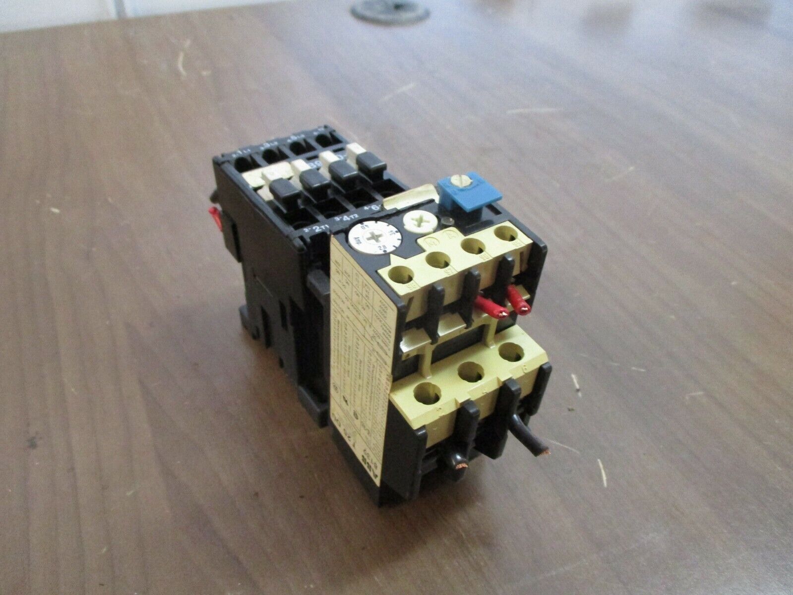 ABB Starter B9-30-10 / T 25 DU 110/115/127V Coil Trip: 2.8-4.0A Used