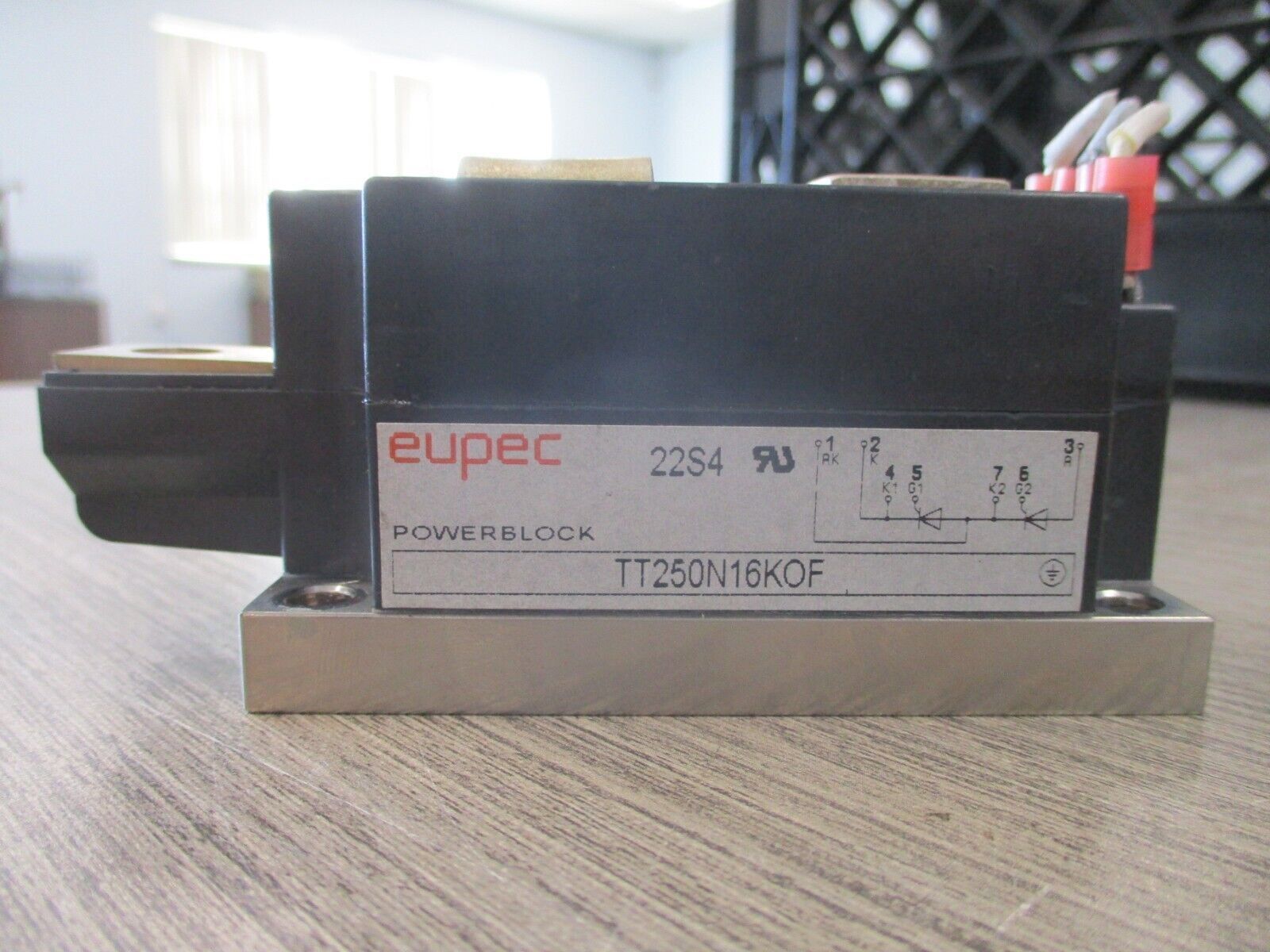 Eupec Powerblock TT250N16KOF Used
