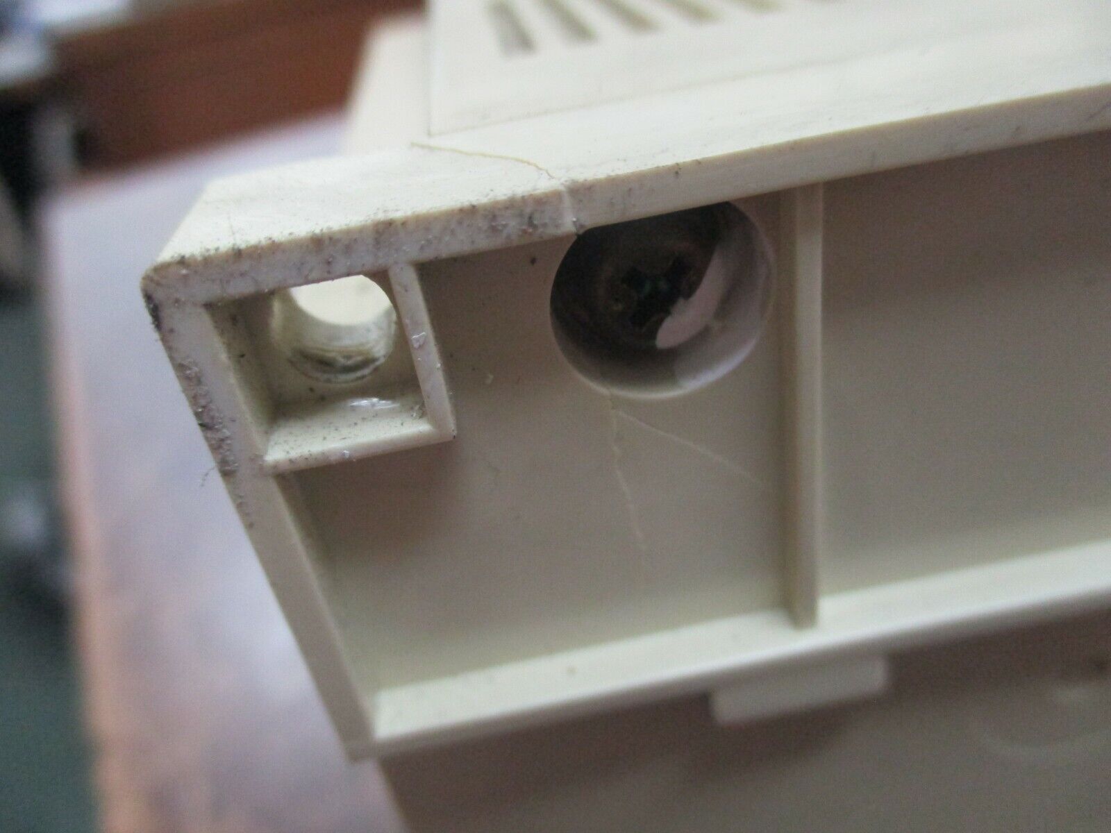 Allen-Bradley SLC 100 Expansion Unit 1745-E101 Ser. B Used