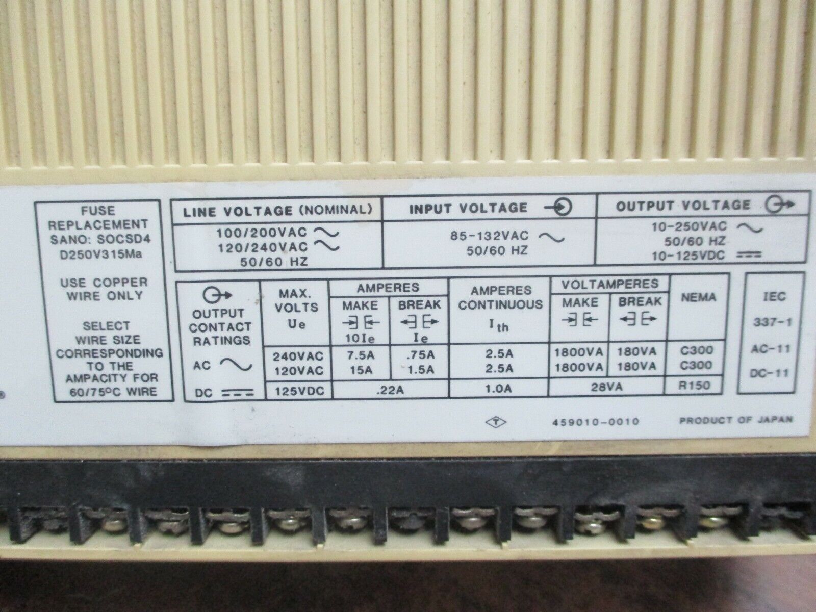 Allen-Bradley SLC 100 Expansion Unit 1745-E101 Ser. B Used