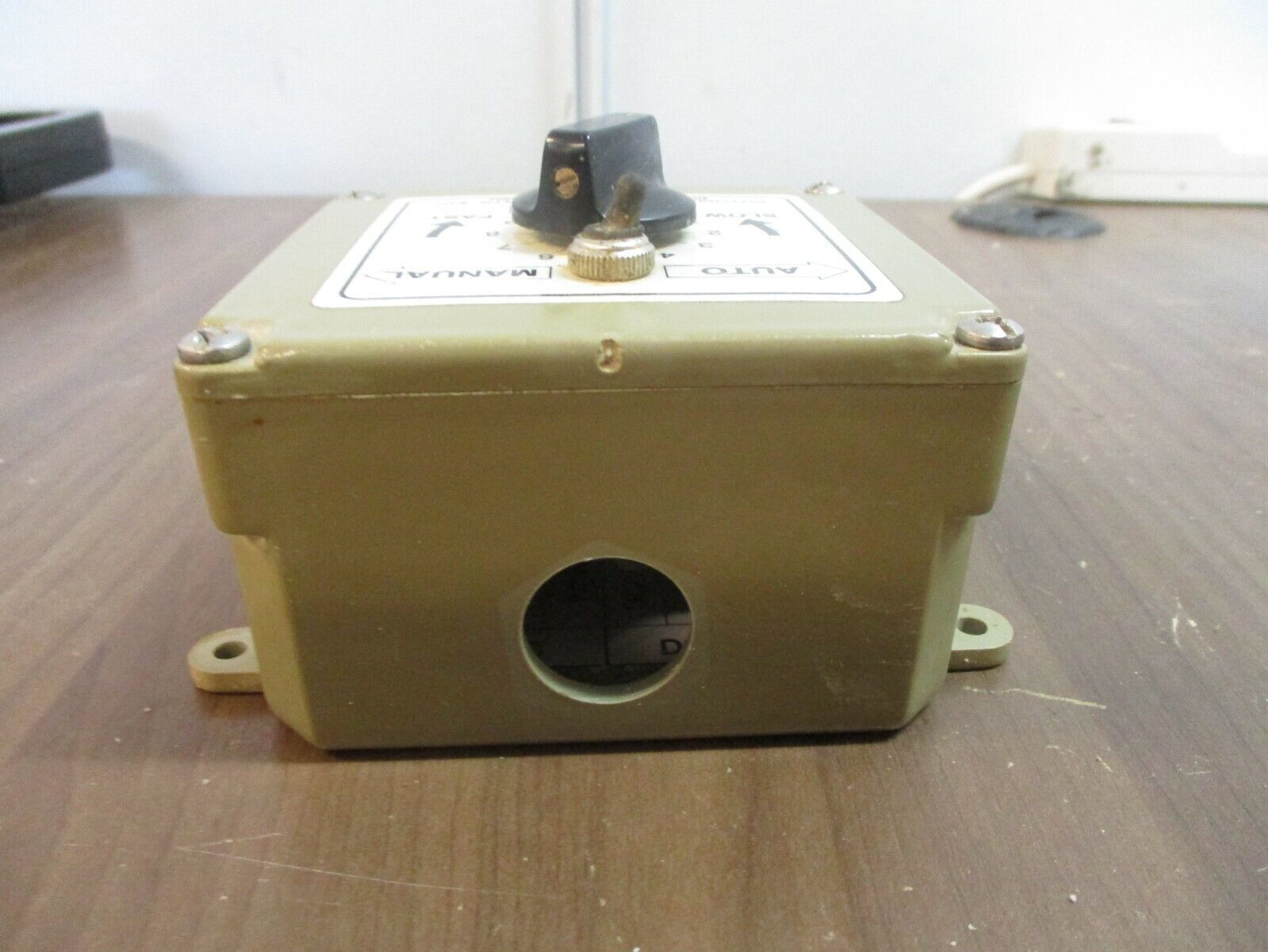 Automated Environments, Inc. Manual Speed Control Used