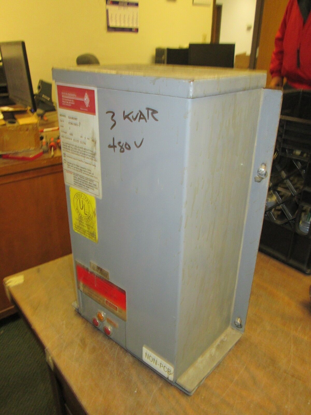 Myron Zucker Calmount Capacitor KIM43003-3 3KVAR 480V 3PH 60HZ Used