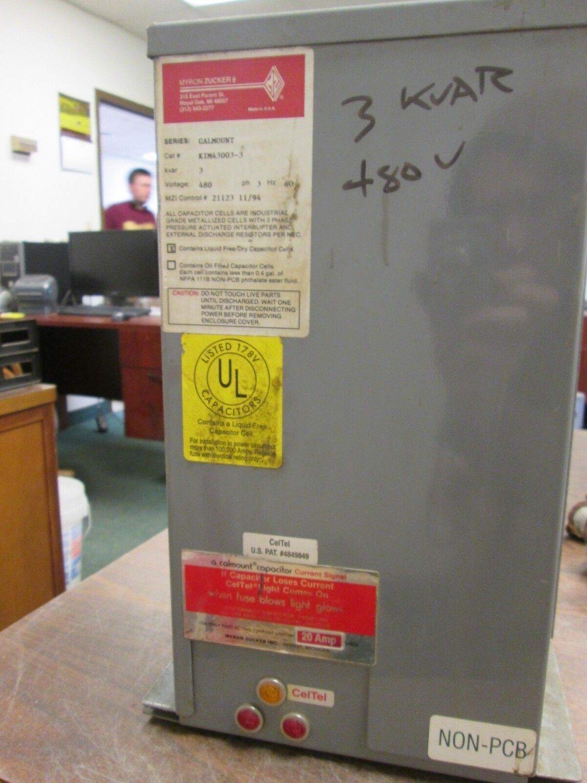 Myron Zucker Calmount Capacitor KIM43003-3 3KVAR 480V 3PH 60HZ Used
