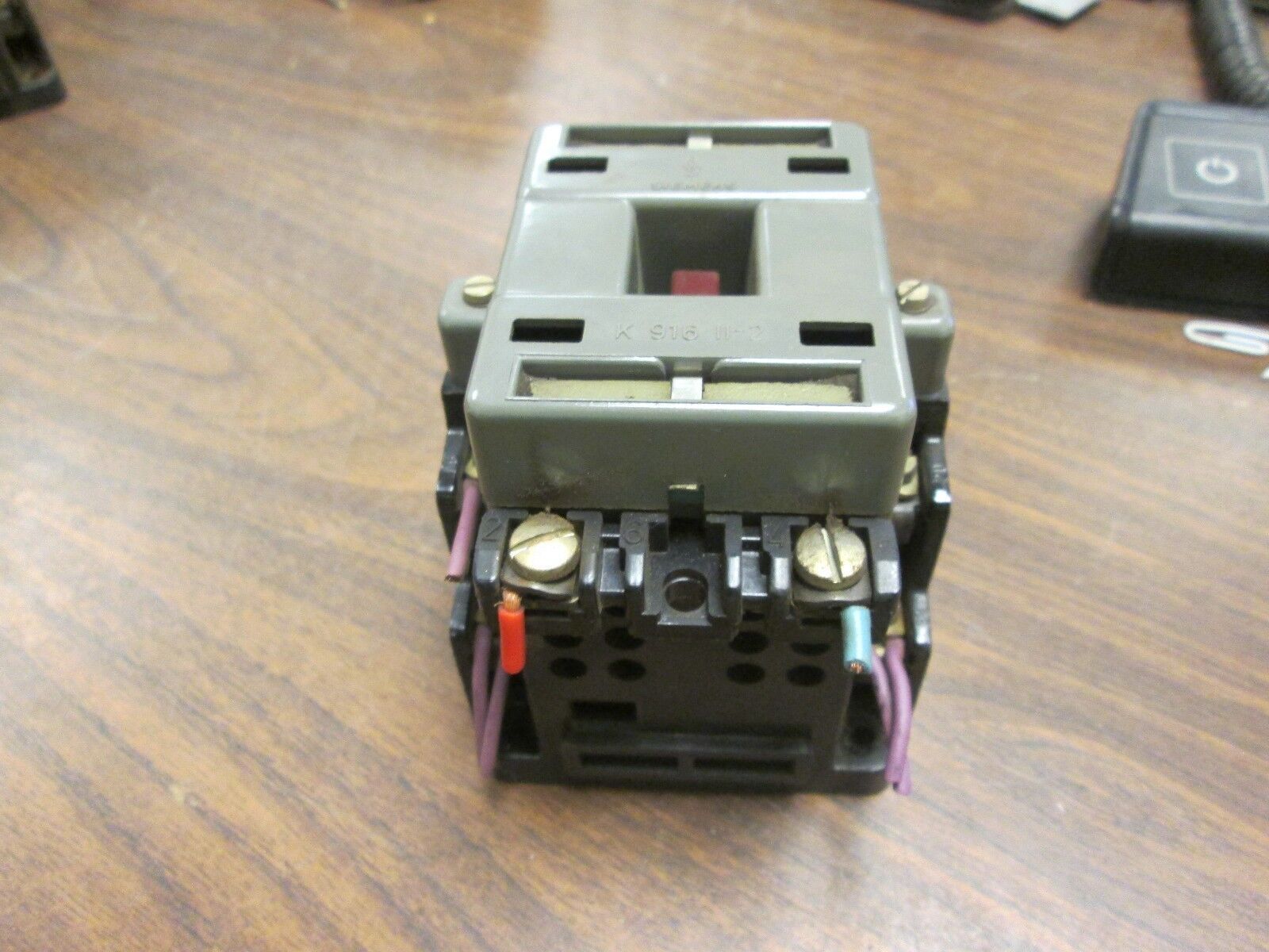 Siemens Contactor K 916 11-2 20A Used