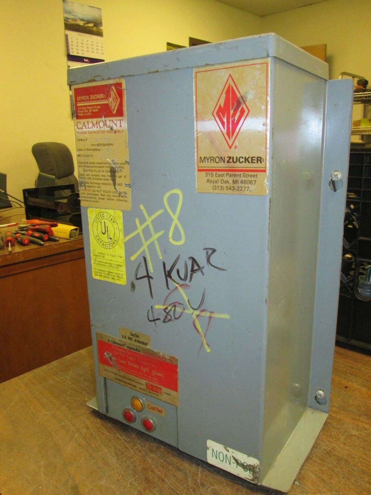 Myron Zucker Calmount Capacitor KIM43004-3 4KVAR 480V 3PH 60HZ Used