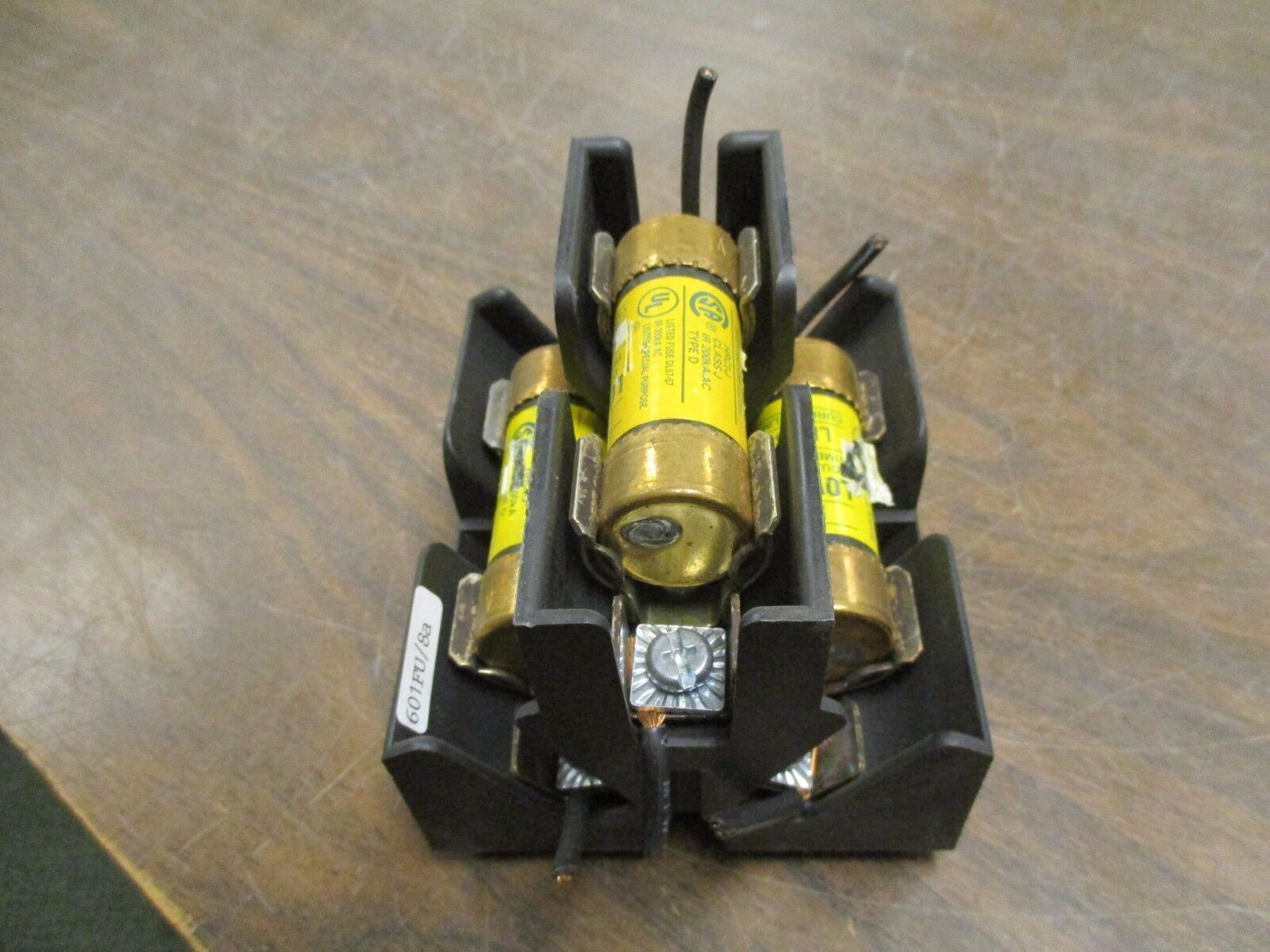 Buss Fuseholder JP60030-3PRA 30A 600V Class J Pyramid Used
