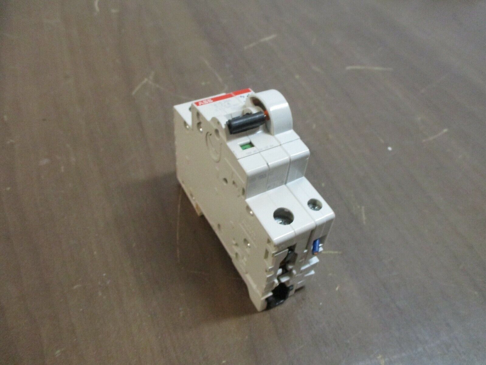 ABB Circuit Breaker w/ Aux Contact S 201 C4 4A 230/400V 1P S2C-H6R Aux Contact