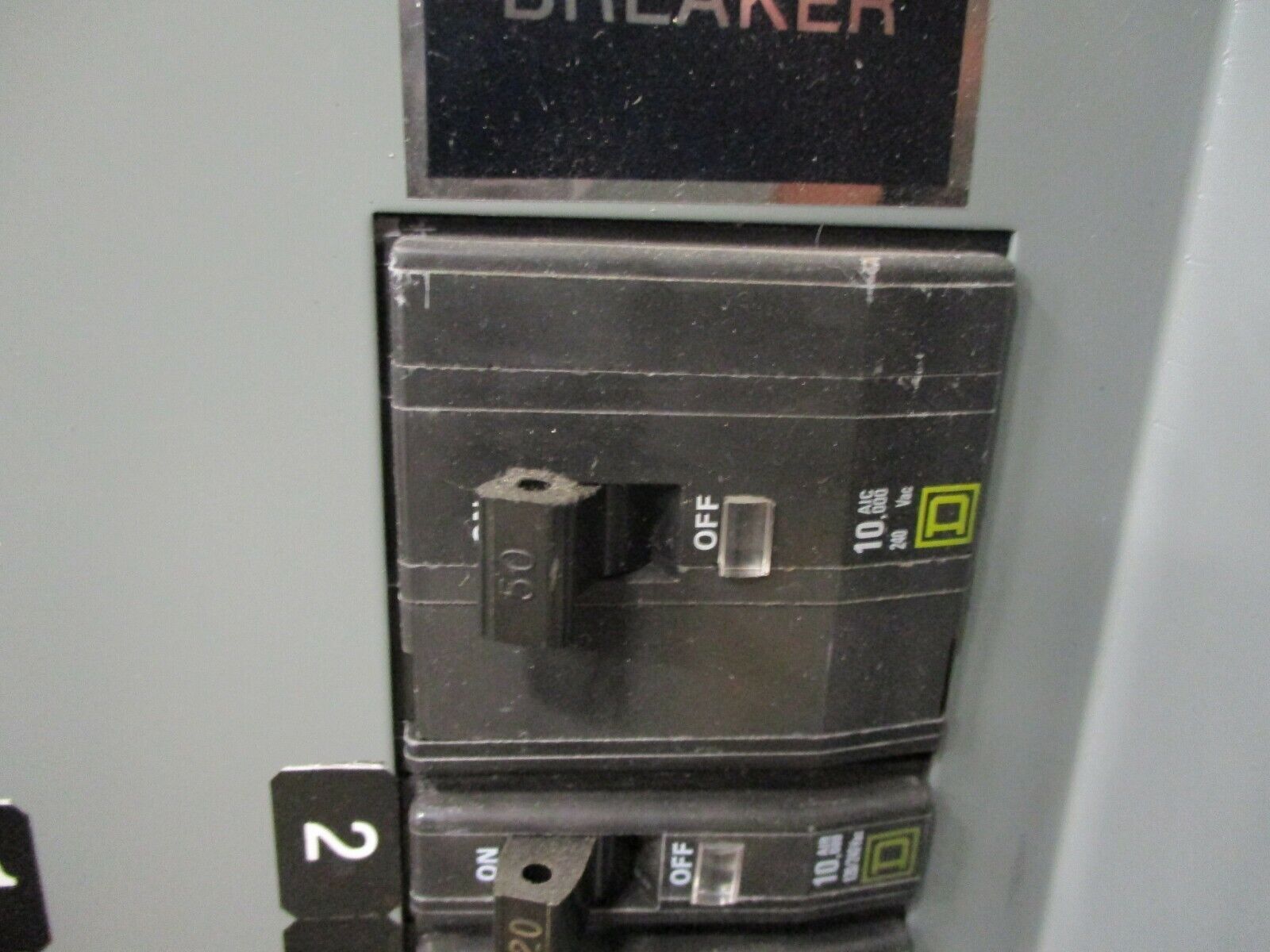Square D Main Breaker Circuit Breaker Panel 50A Max 208Y/120 3Ph 4W Used