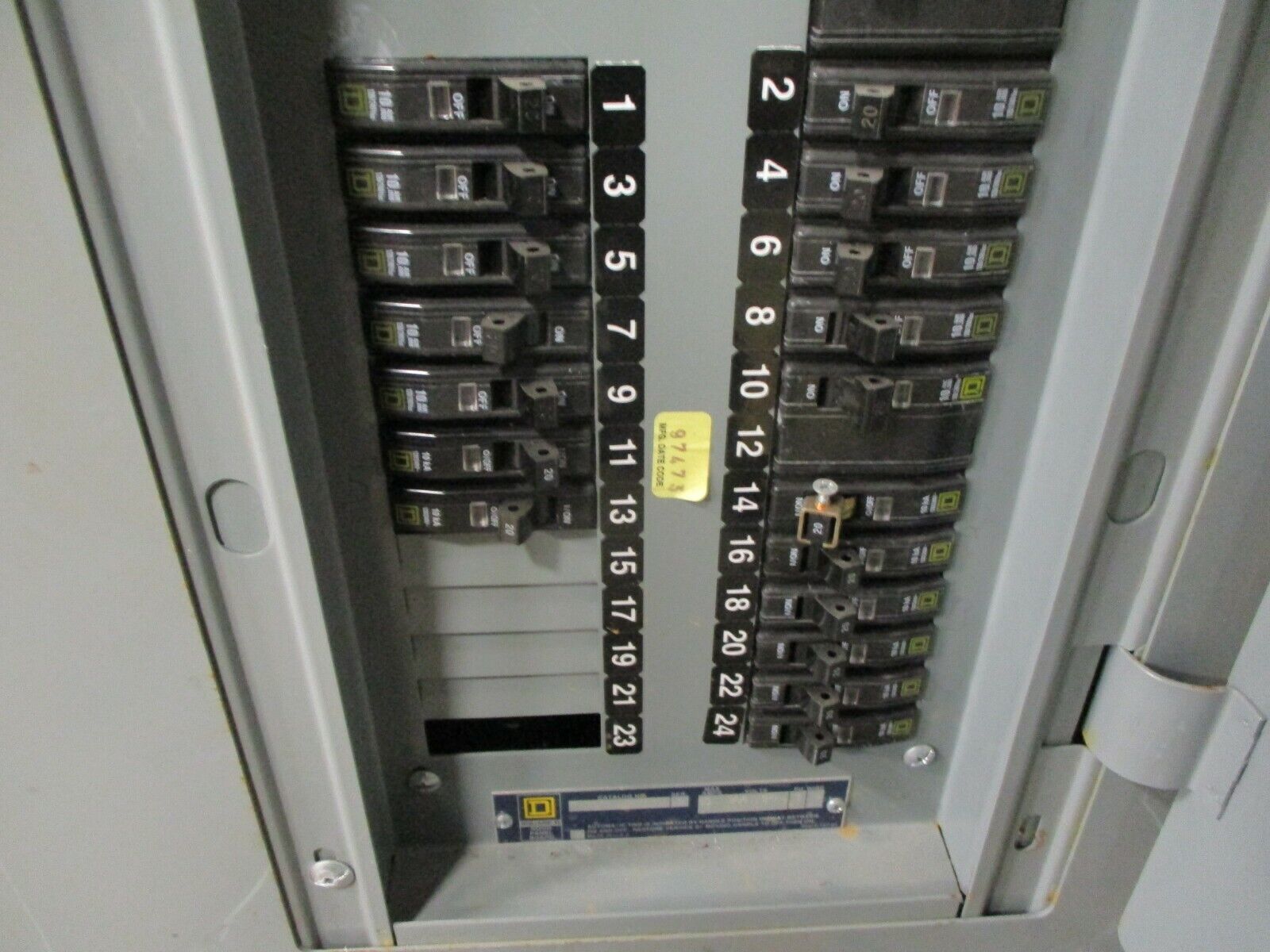 Square D Main Breaker Circuit Breaker Panel 50A Max 208Y/120 3Ph 4W Used