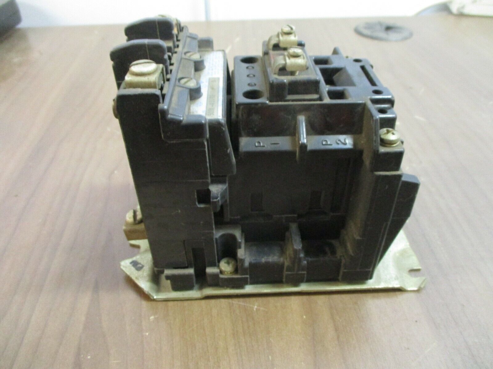 Allen-Bradley Contactor 500L-AOD92 Ser. B 115-120V Coil 20A 480V Used
