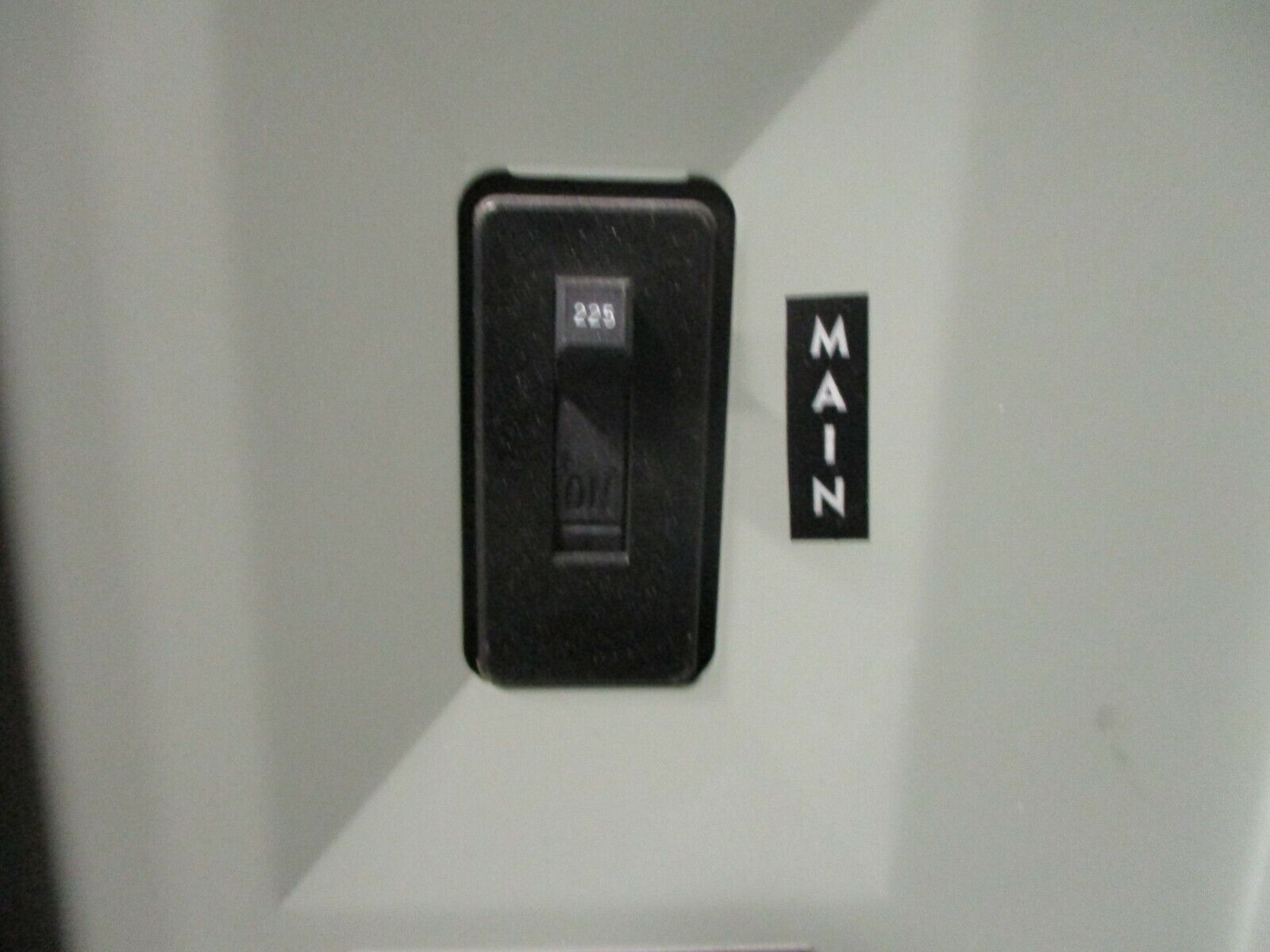 Westinghouse Main Breaker Circuit Breaker Panel MP-83420 225A Max 208Y/120 3Ph
