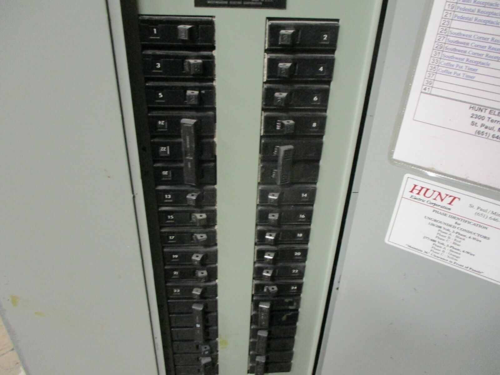 Westinghouse Main Breaker Circuit Breaker Panel MP-83420 225A Max 208Y/120 3Ph
