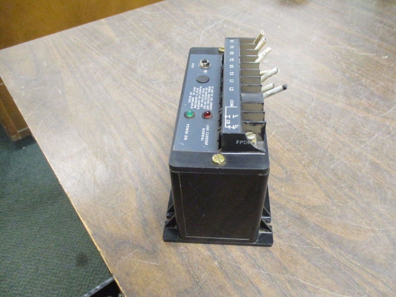 Allen-Bradley Line Current Monitor Relay 813S-COBM 480V 60Hz 5A Used
