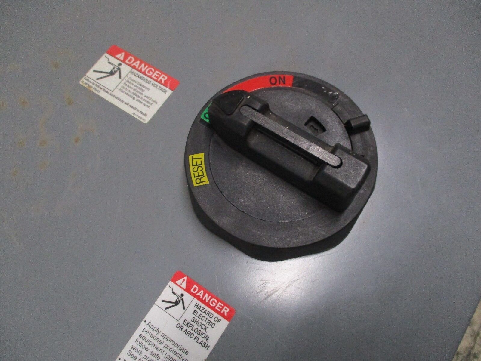 Square D Econoflex Altivar Motor Controller 8839 58ERG4VW 75HP 3Ph Used