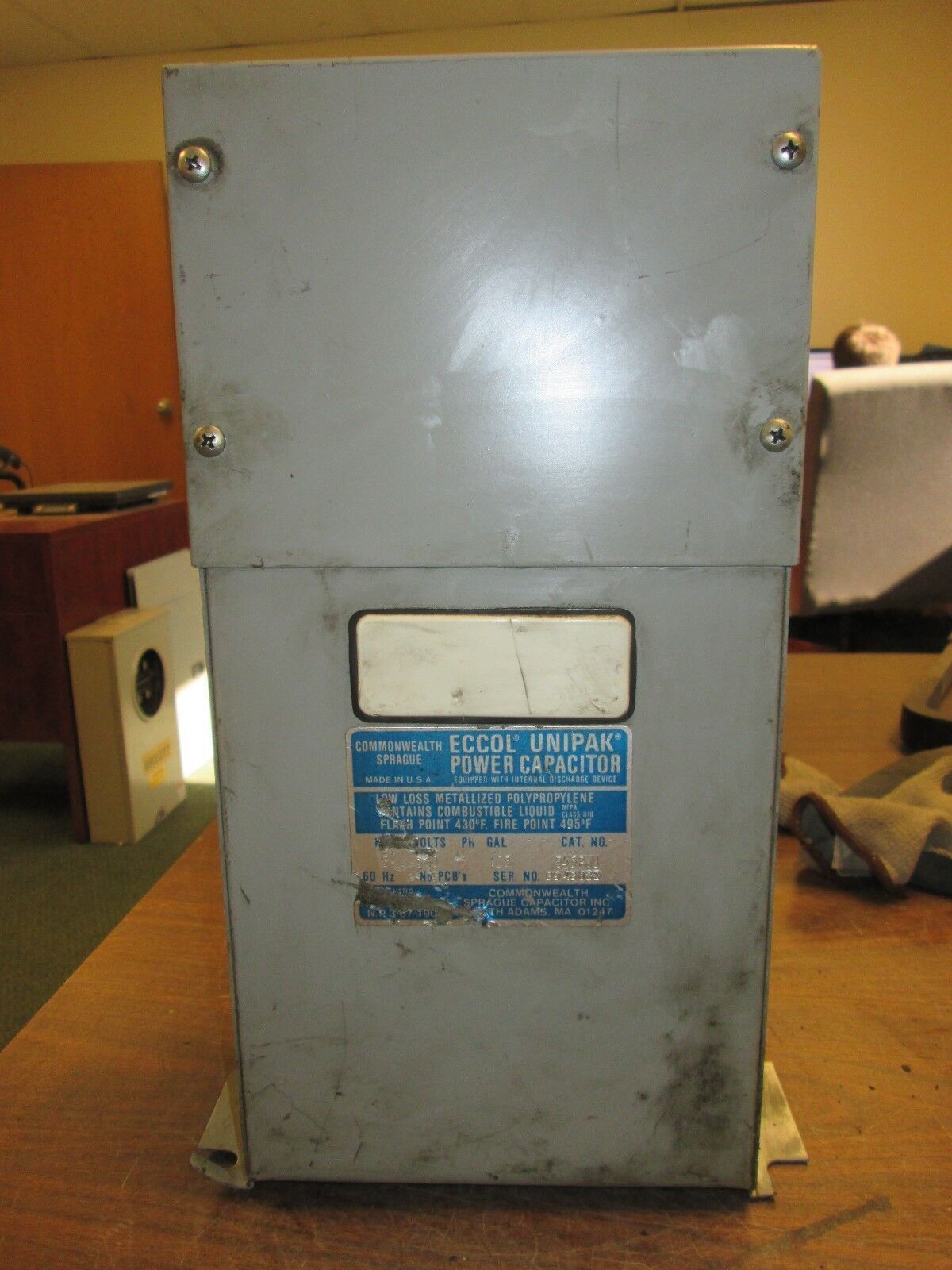 Sprague Eccol Unipak Power Capacitor 543PMU 5KVAR 480V 3Ph 60Hz Used