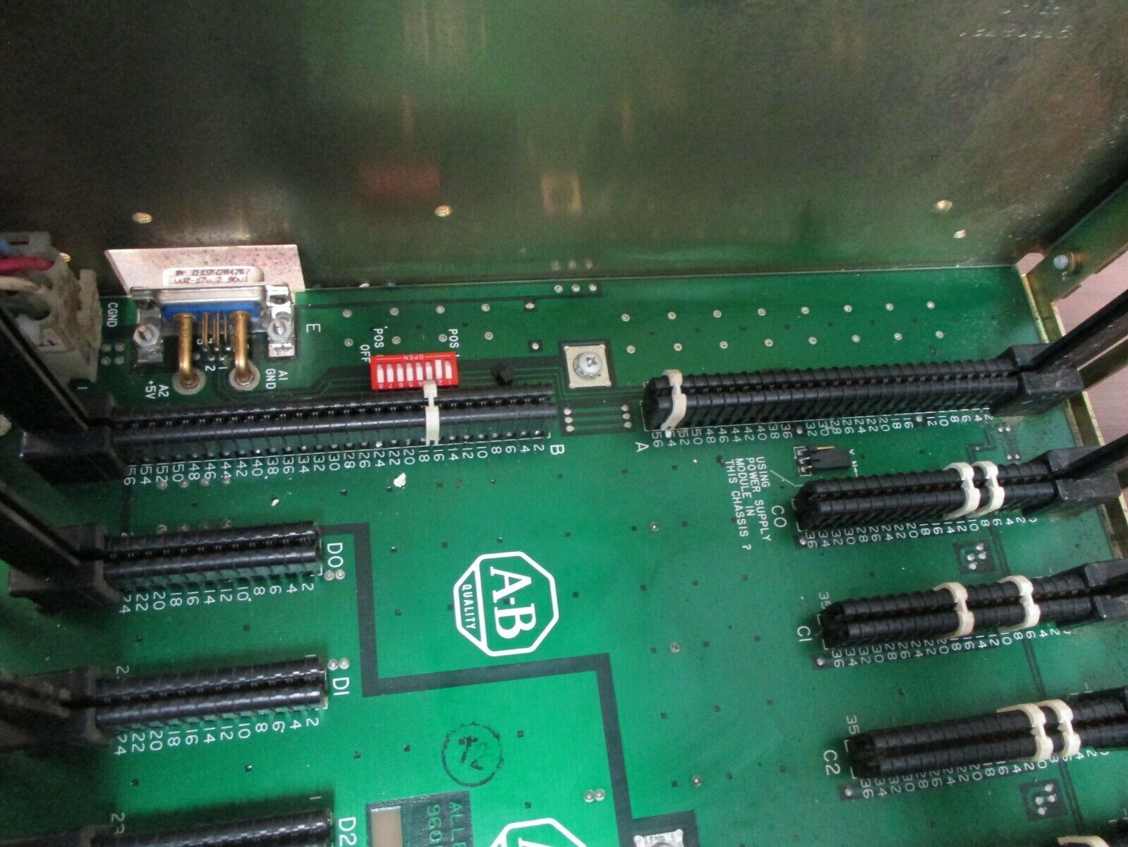Allen-Bradley 16-Slot I/O Chassis 1771-A4B 5V 24A Used