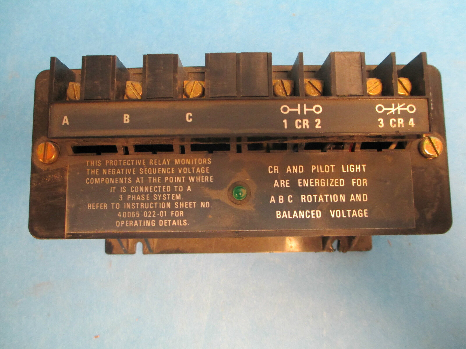 Allen-Bradley Line Voltage Monitor Relay 813S-VOH, 208V 3PH 60Hz