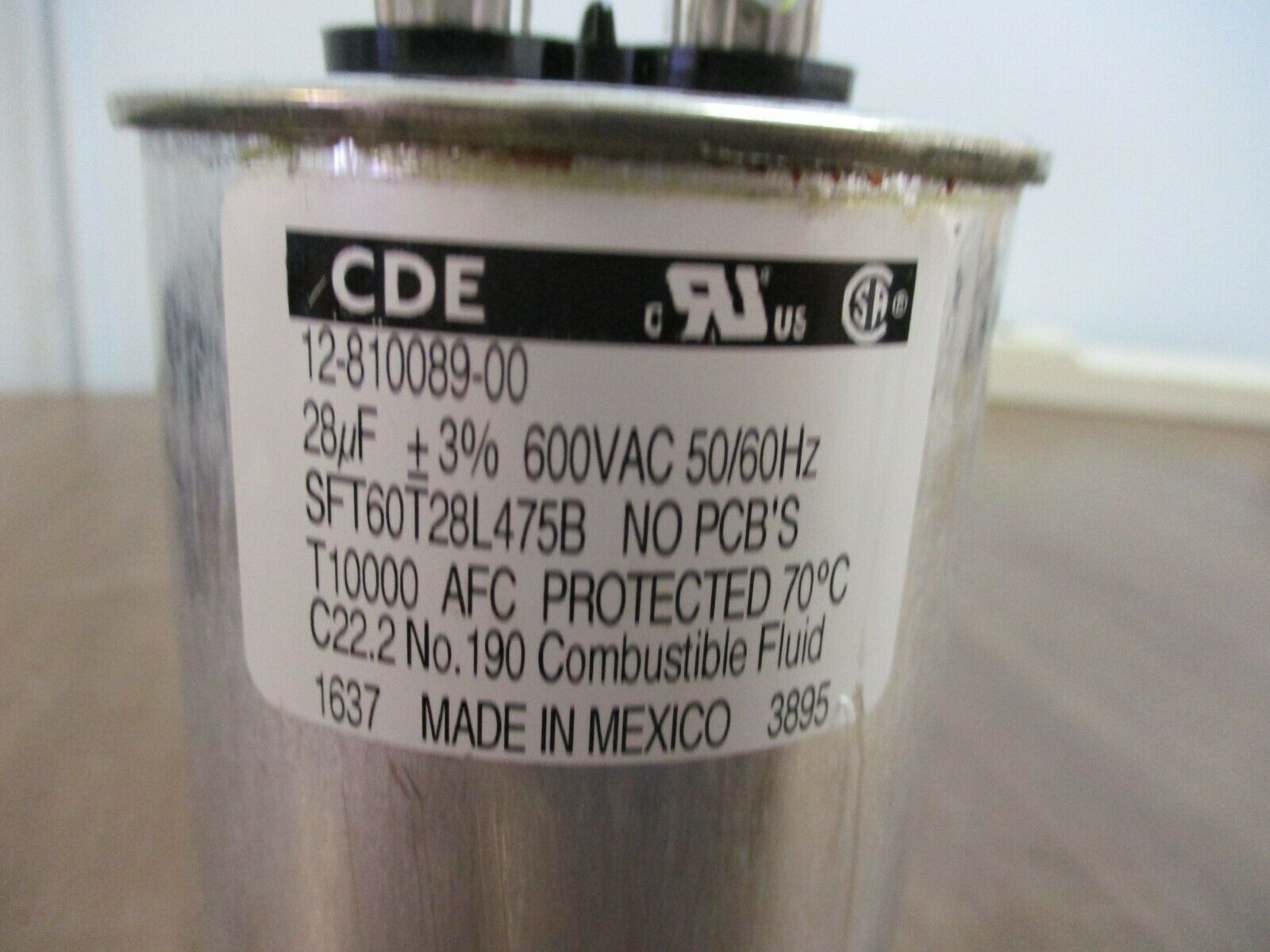 CDE Capacitor 12-810089-00 28uF 600V 50/60Hz Used
