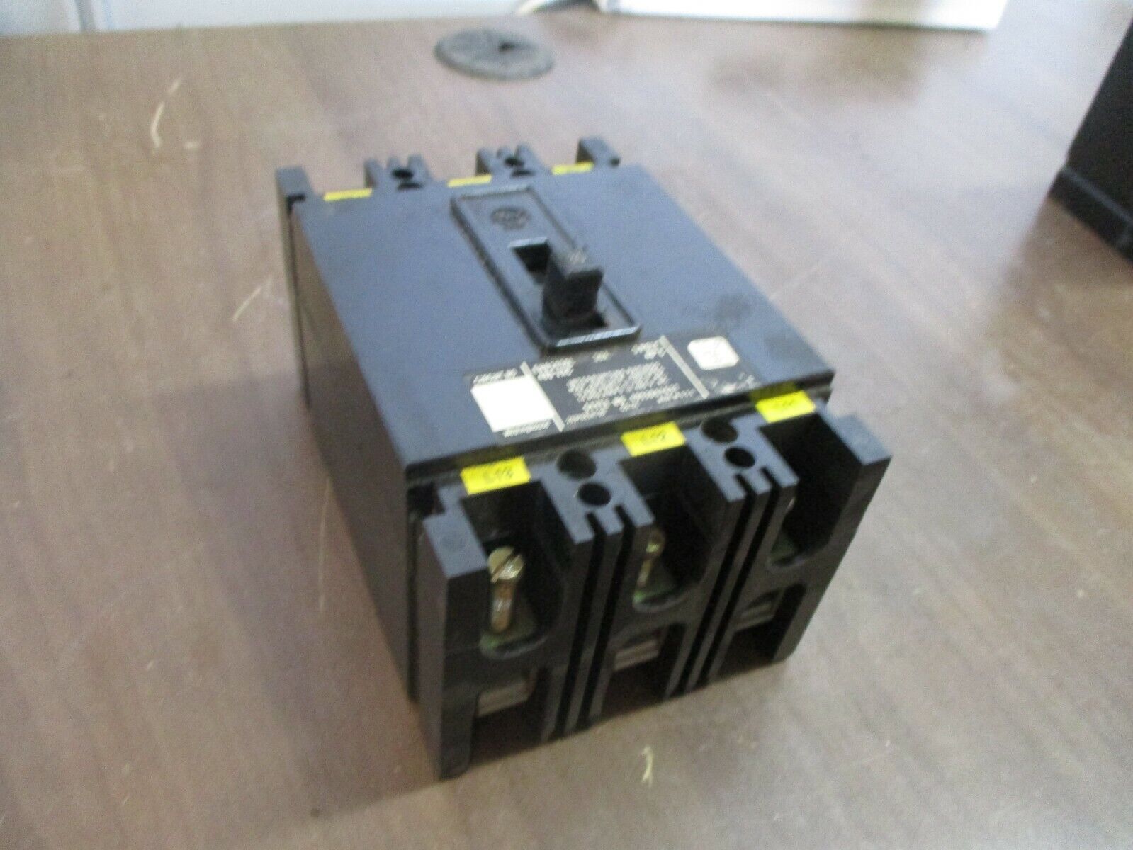 Westinghouse Circuit Breaker EHB3030L 30A 480V 3P Used